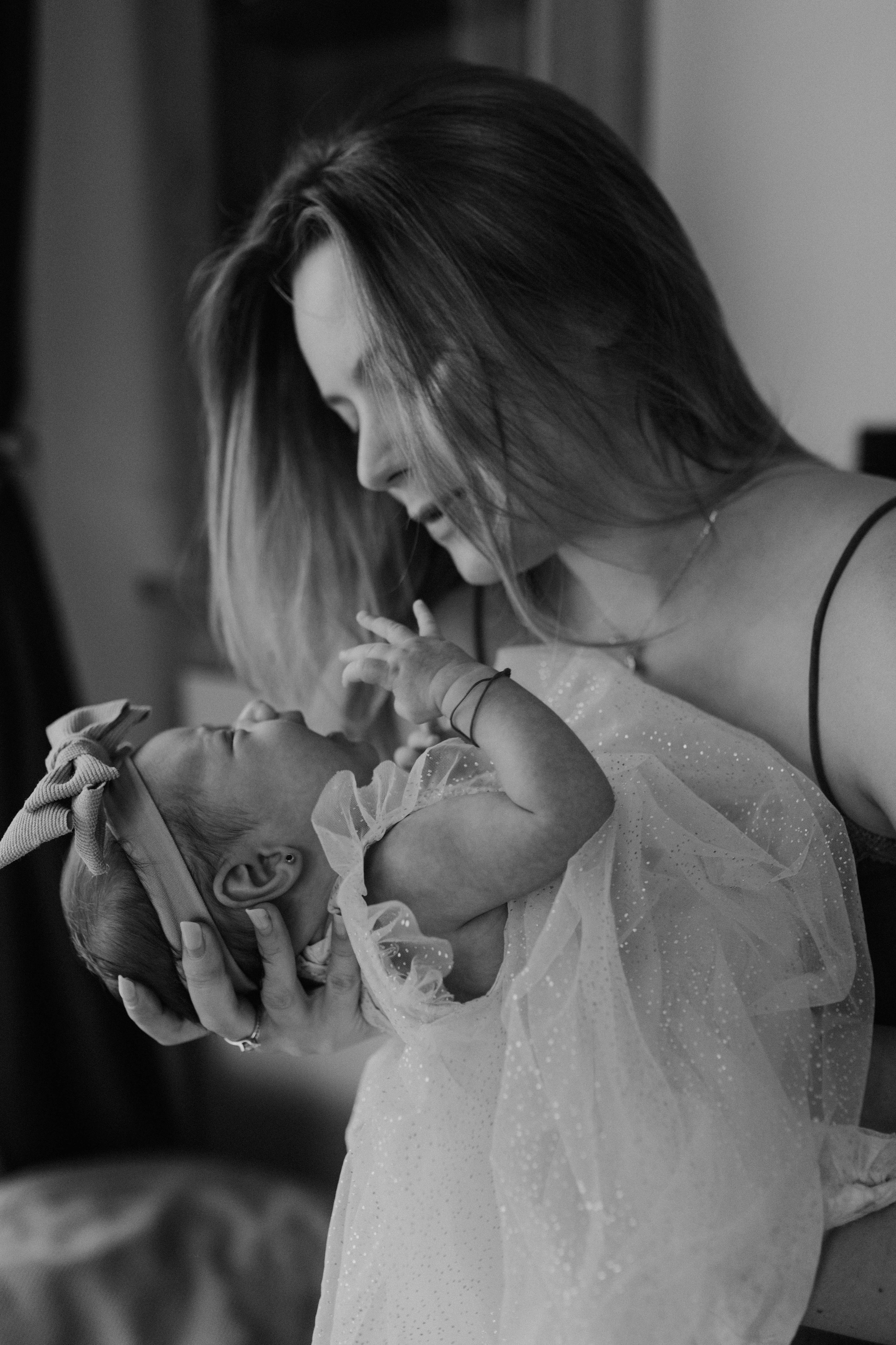 Sarah Ilaria — Newborn. Main