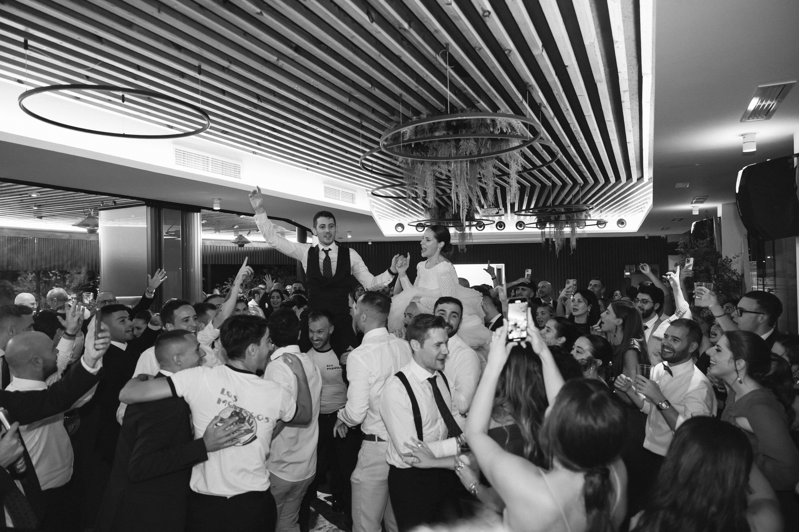 EVA & GUILLE. Fotógrafo y Videografo de bodas y eventos