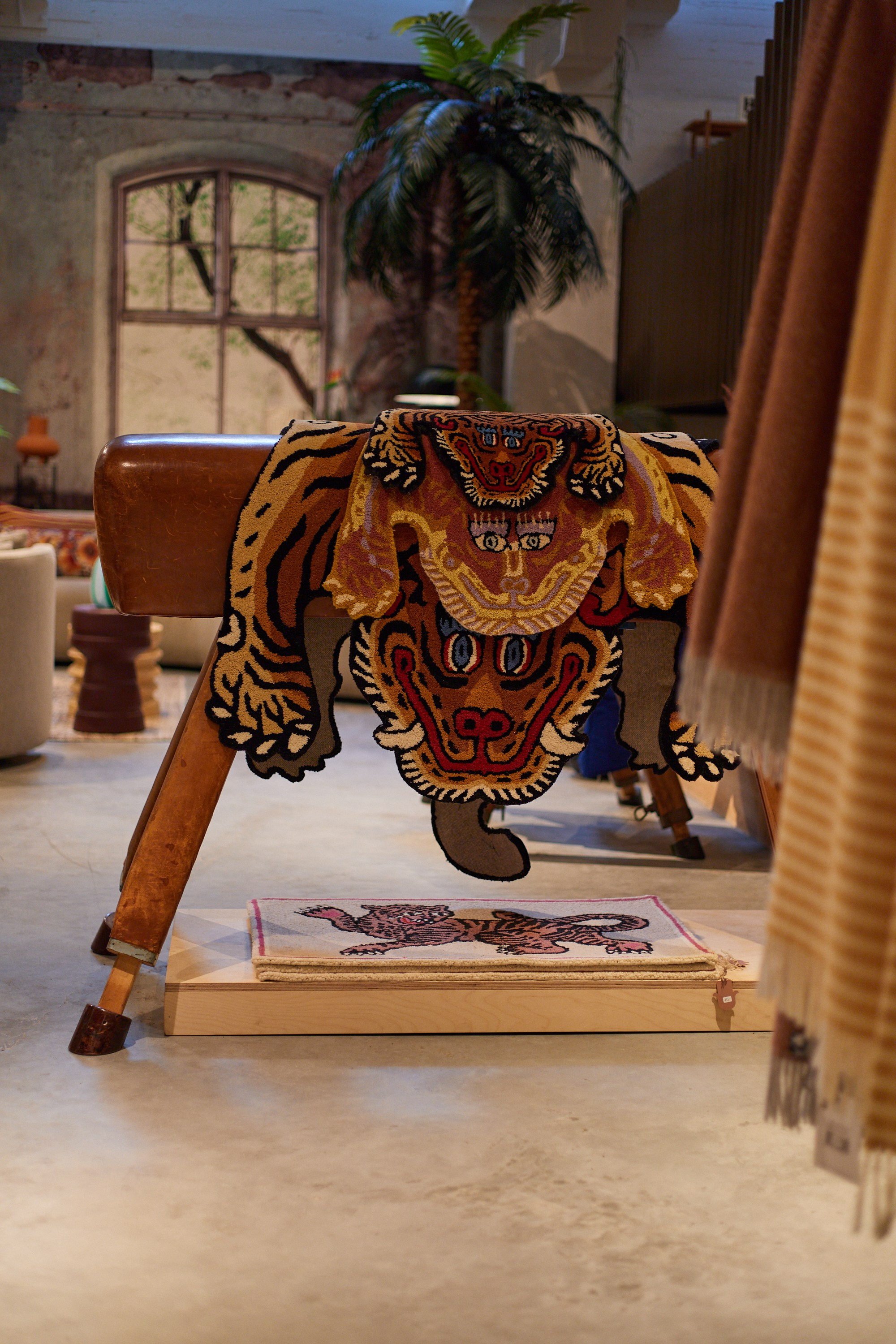 Indoor. Personal, fashion, business Photographer in Netherlands