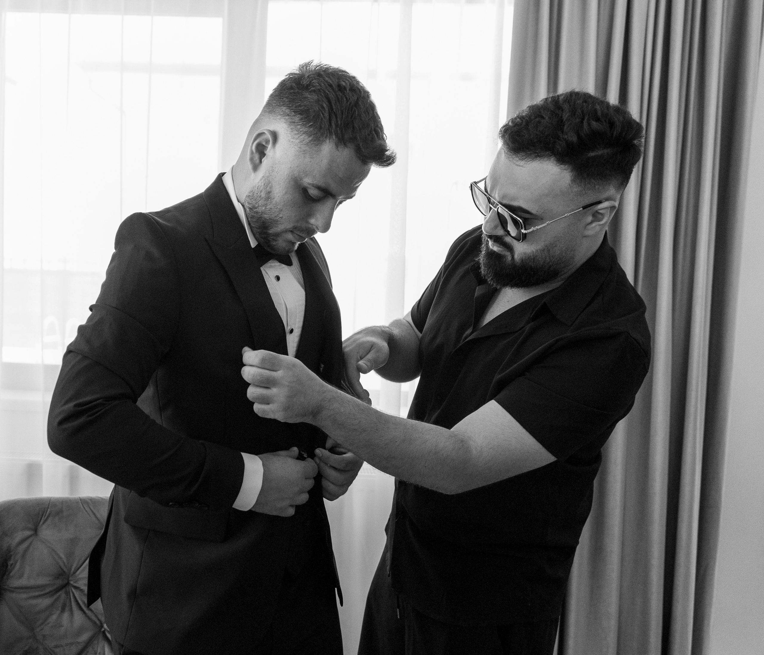 Nunta. Fotograf profesionist de eveniment ce captureaza povesti si emotii