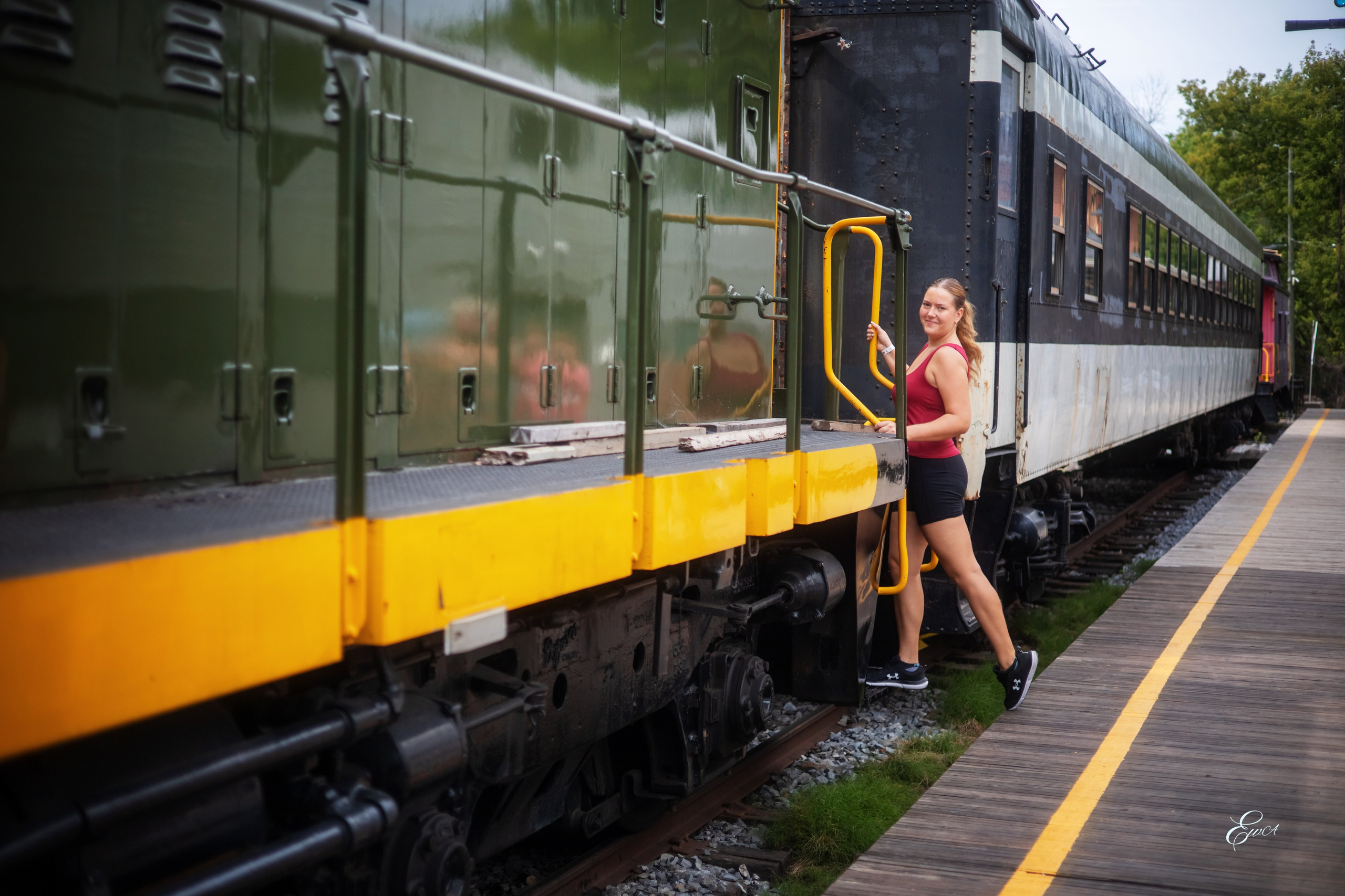 Musée ferroviaire Montréal 2025. Photographe de famille à Montréal Ewa Molchanovskaya