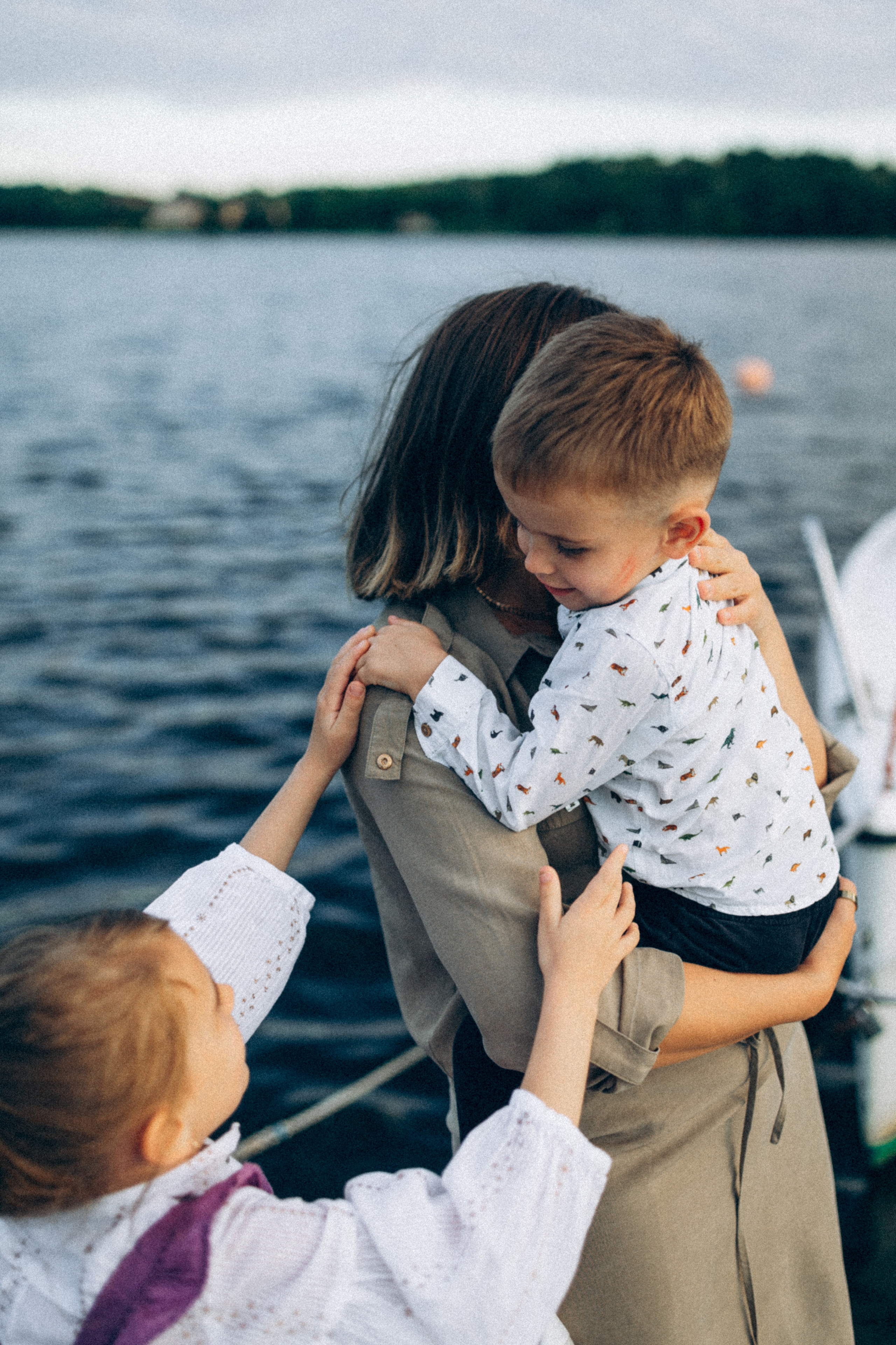 N.E.O. Family photographer in Stockholm Oksana Matviyiv