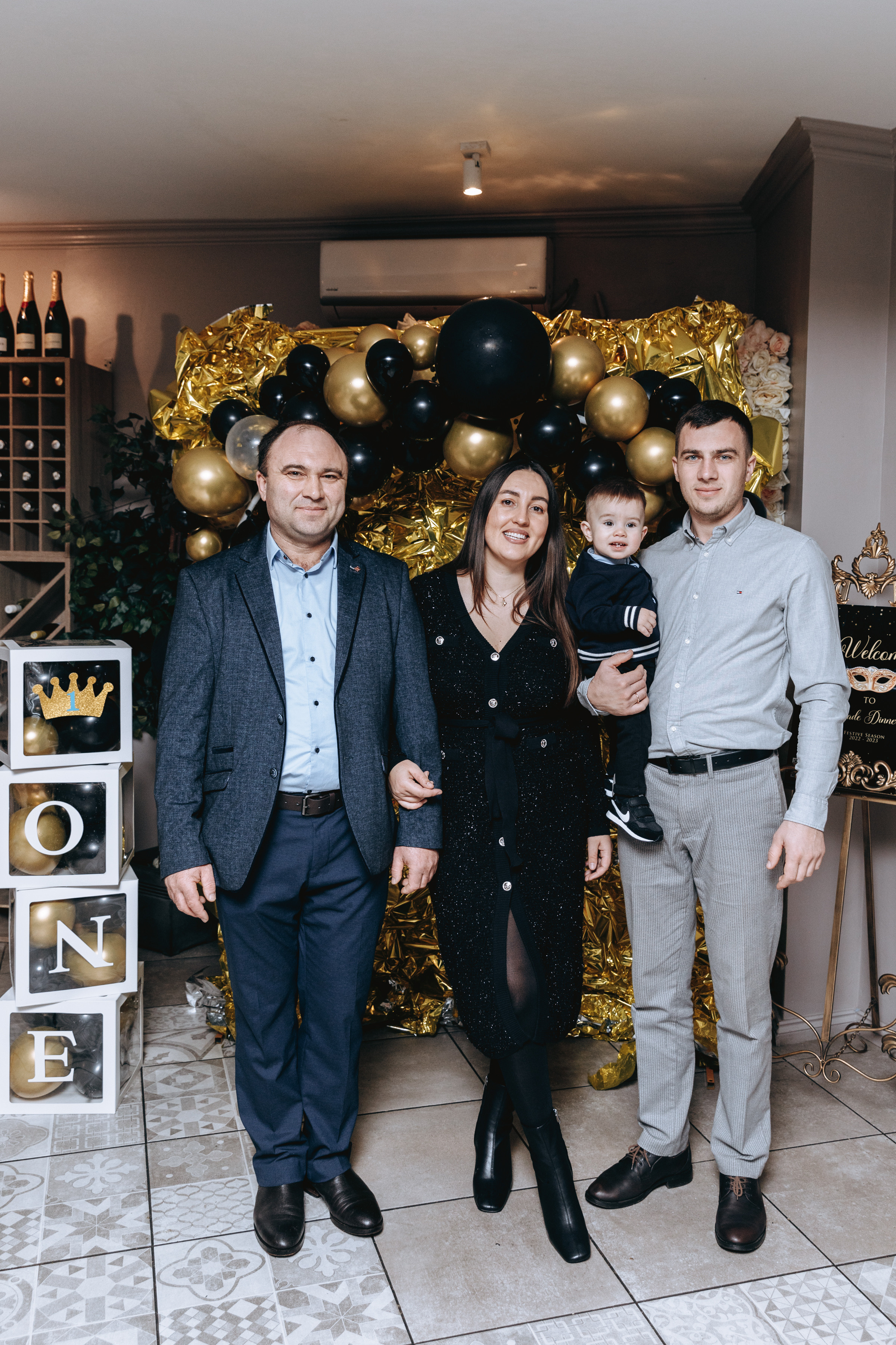 Alex’s 1st Birthday. Petru Gorea Photography | Family | Portrait | Fashion | Brand