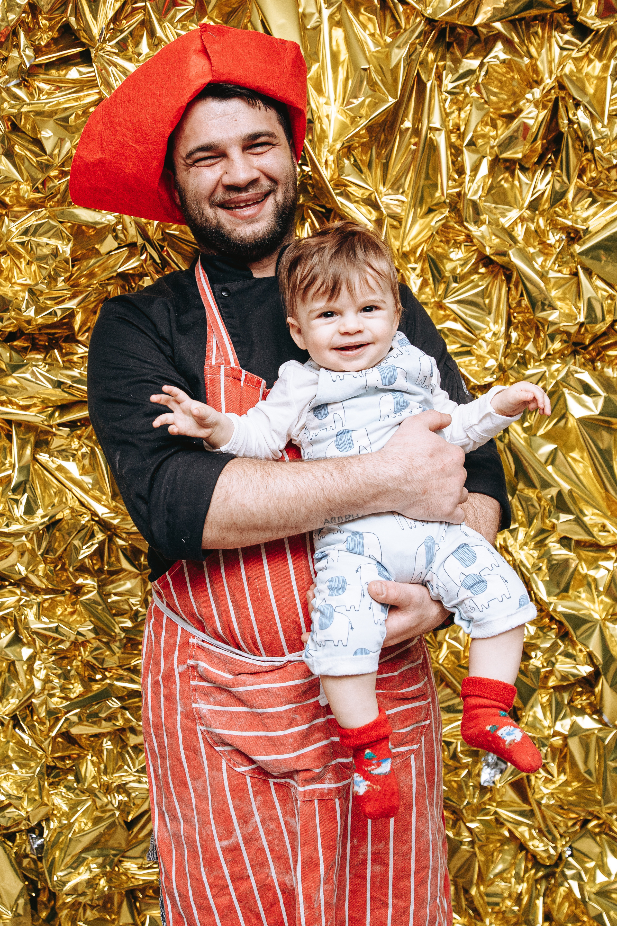 Cookies for Santa. Petru Gorea Photography | Family | Portrait | Fashion | Brand