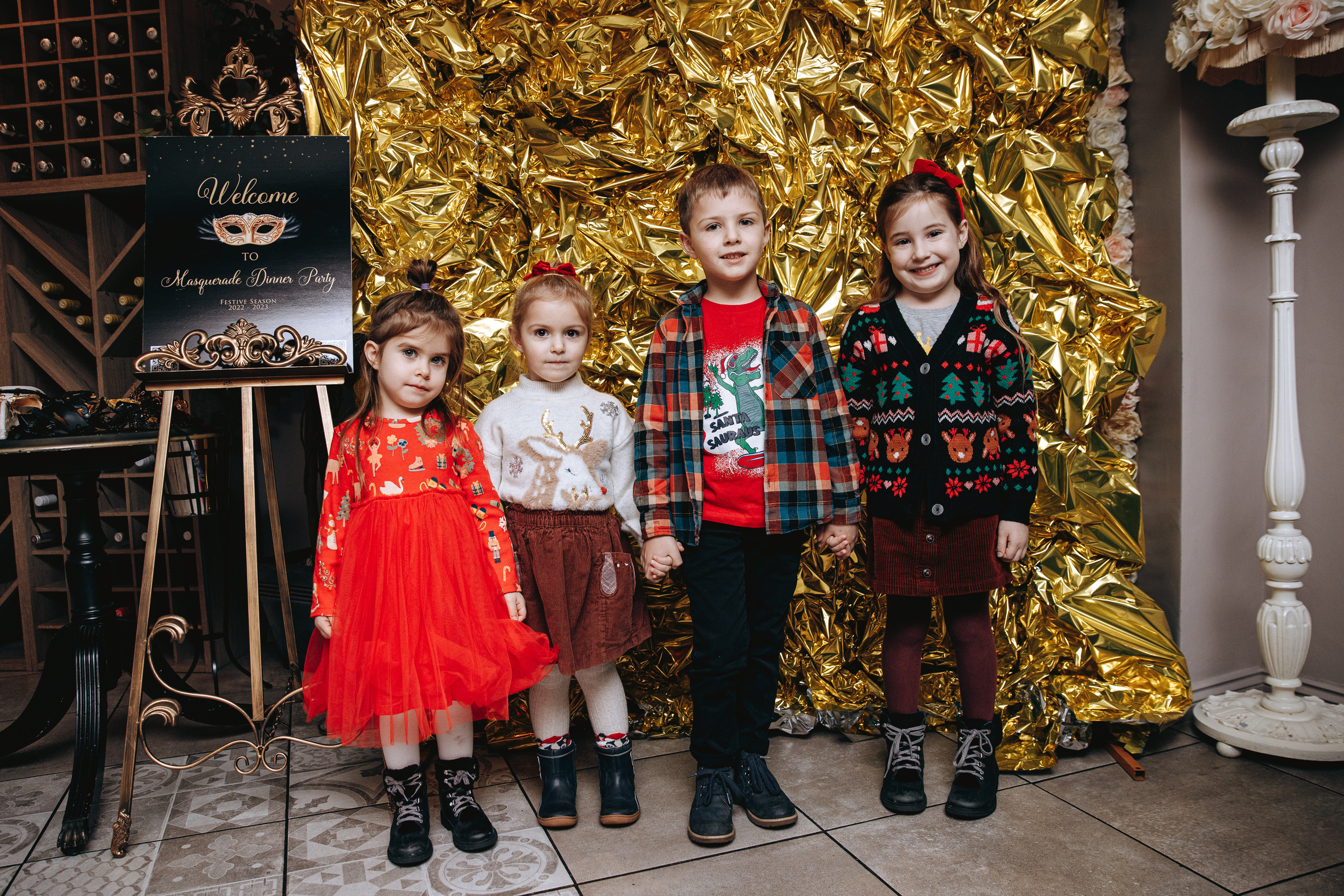 Cookies for Santa. Petru Gorea Photography | Family | Portrait | Fashion | Brand