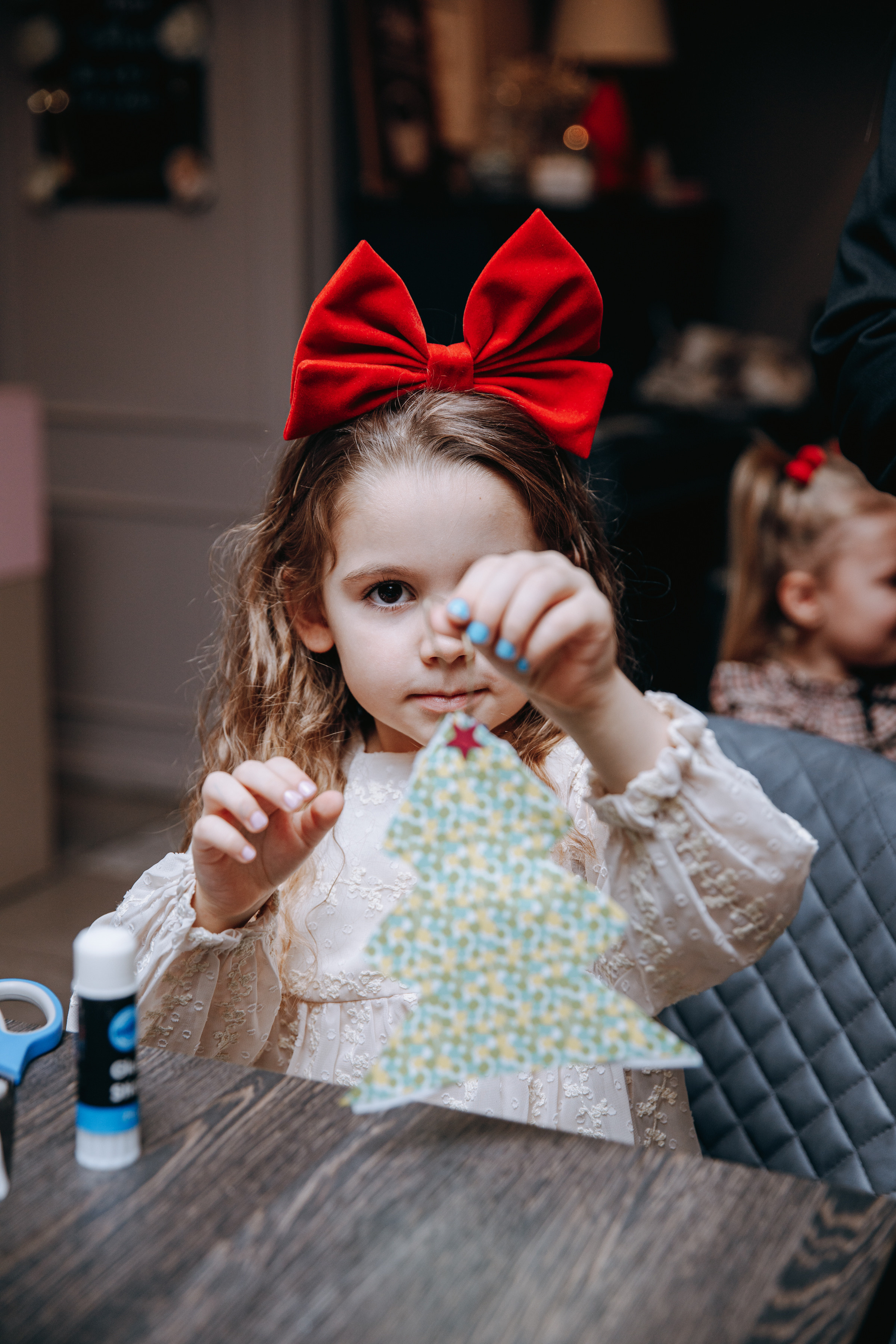 Crafty Christmas Party. Petru Gorea Photography | Family | Portrait | Fashion | Brand
