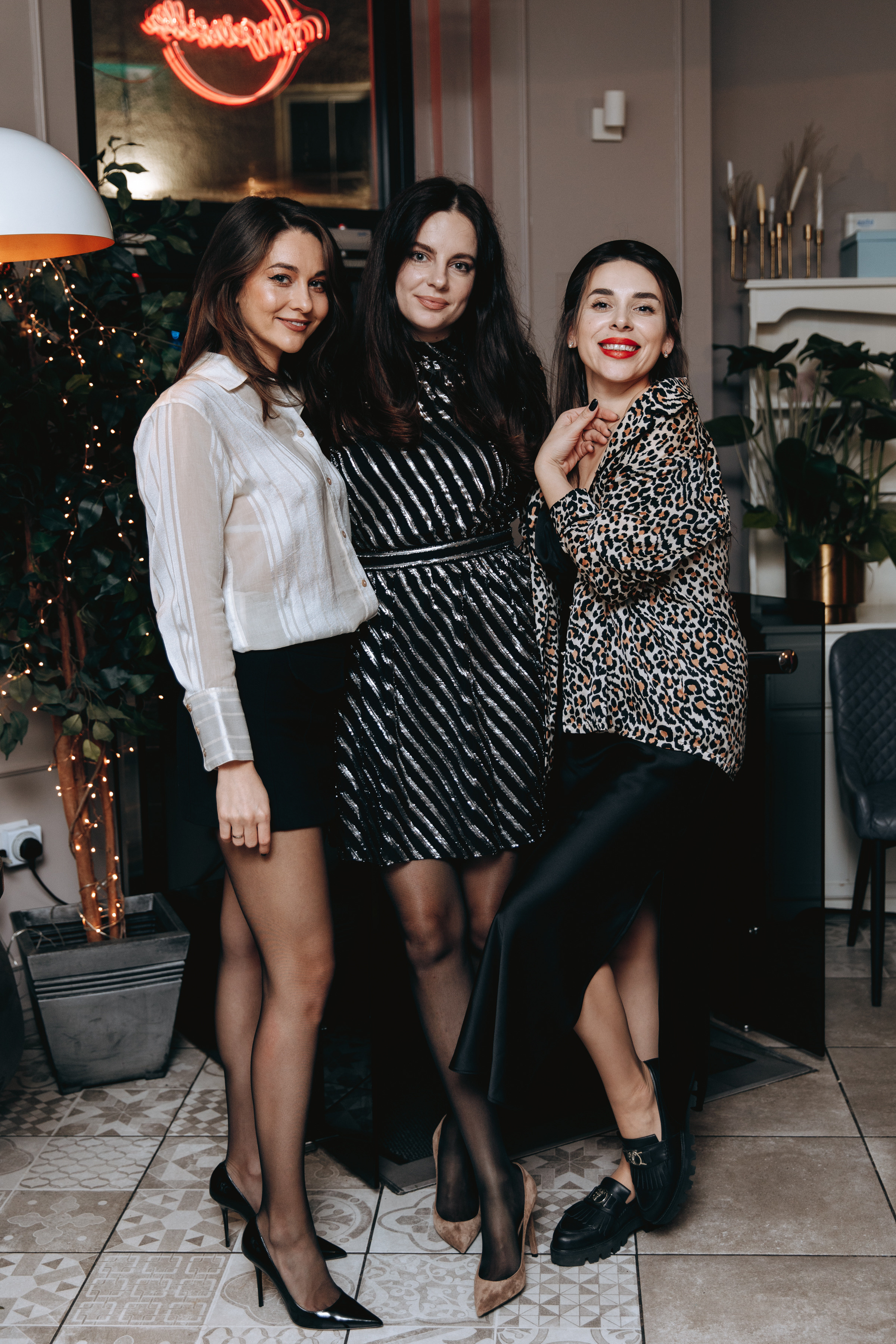 Painting with wine. Petru Gorea Photography | Family | Portrait | Fashion | Brand