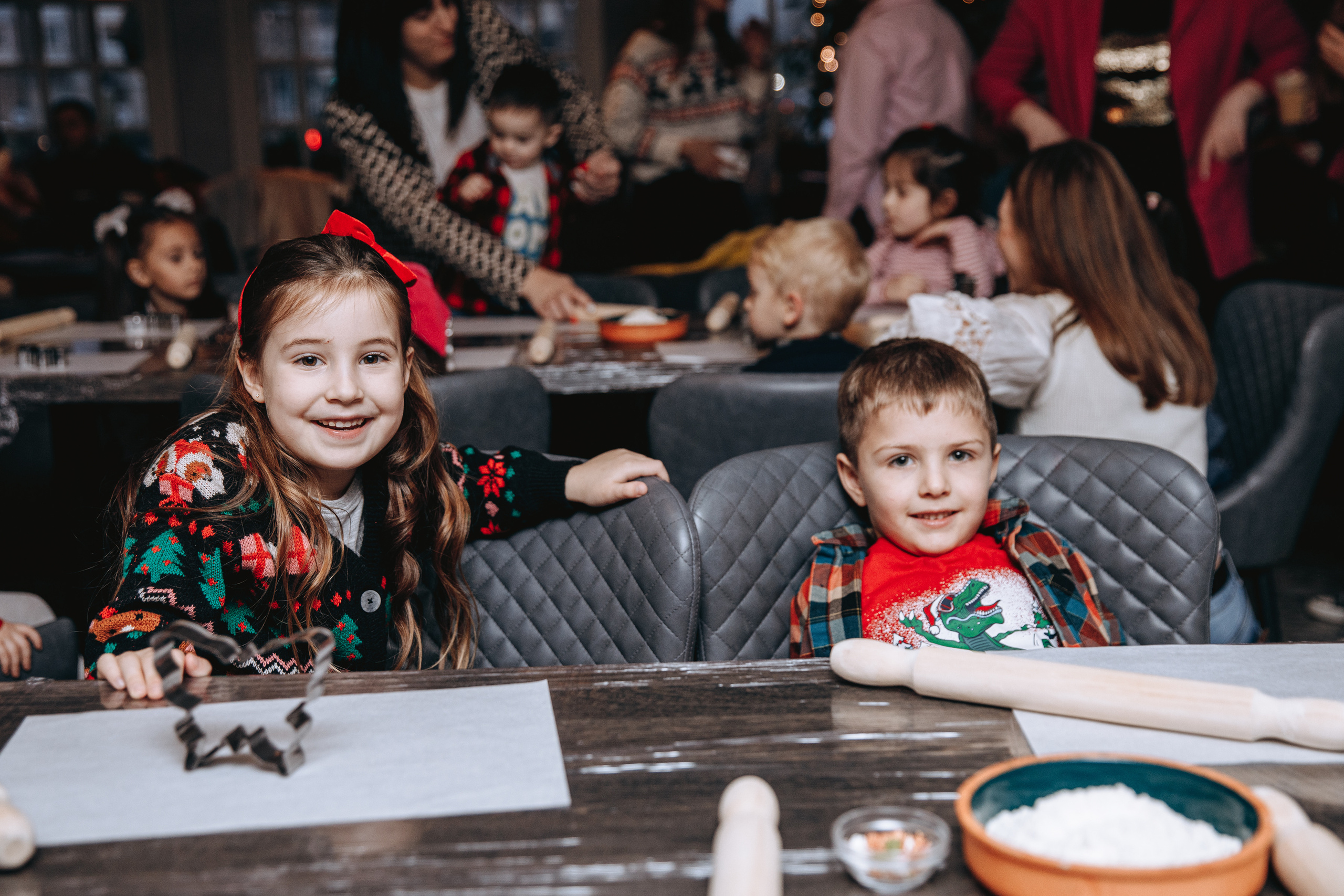 Cookies for Santa. Petru Gorea Photography | Family | Portrait | Fashion | Brand