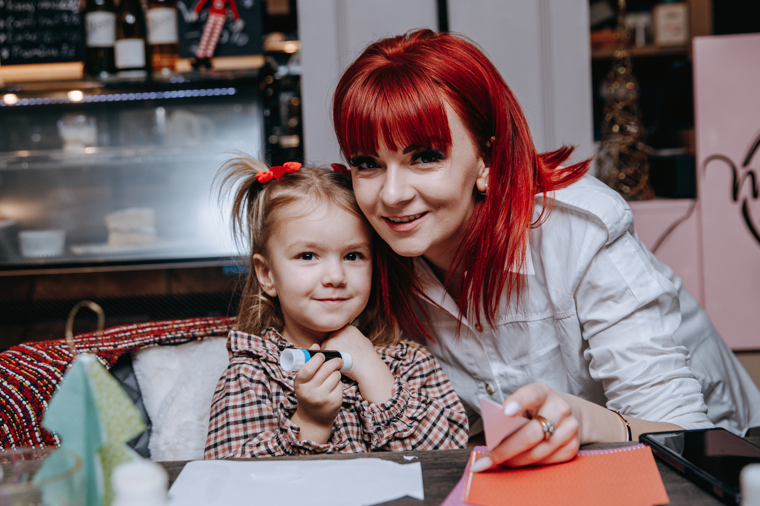 Crafty Christmas Party. Petru Gorea Photography | Family | Portrait | Fashion | Brand