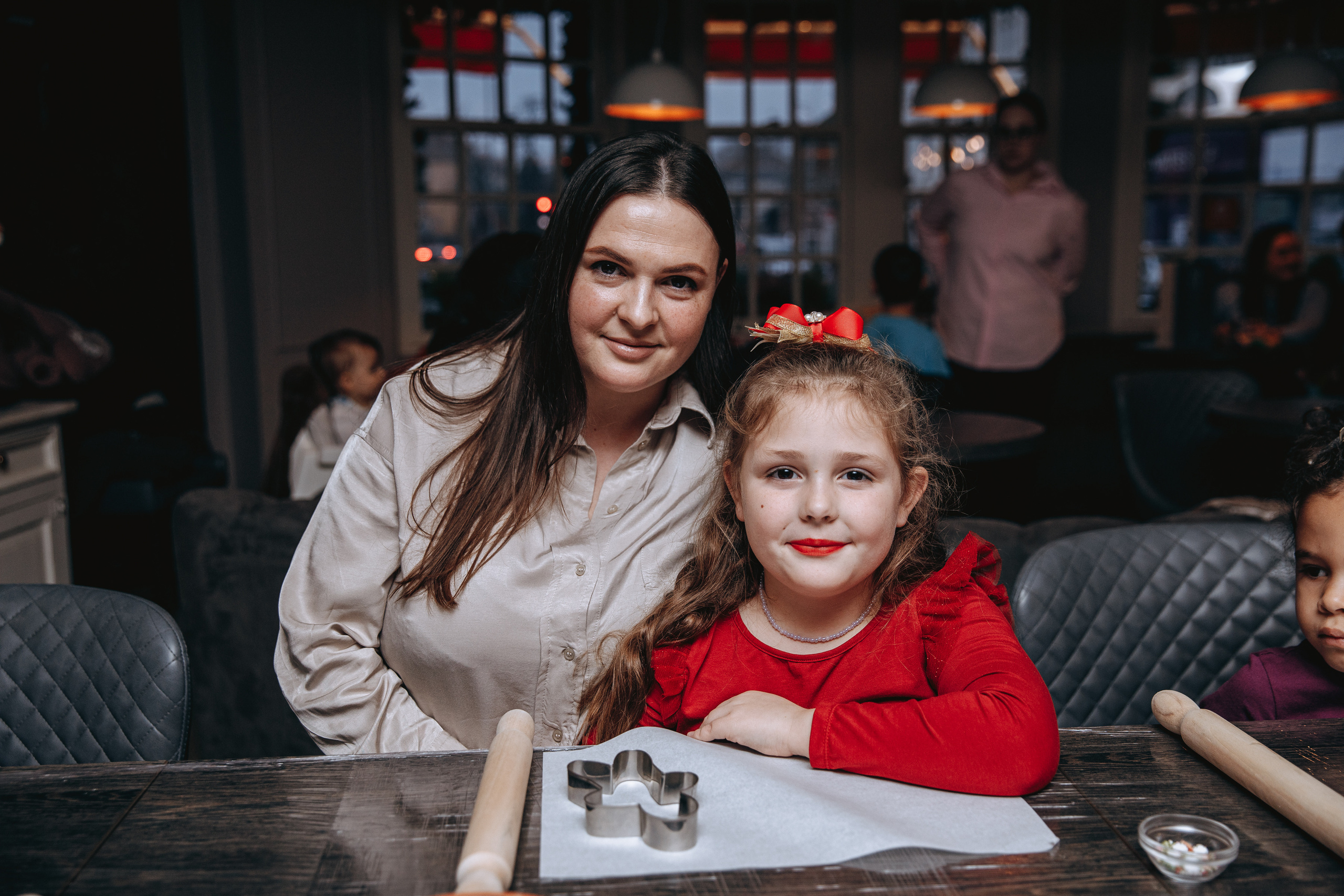 Cookies for Santa. Petru Gorea Photography | Family | Portrait | Fashion | Brand