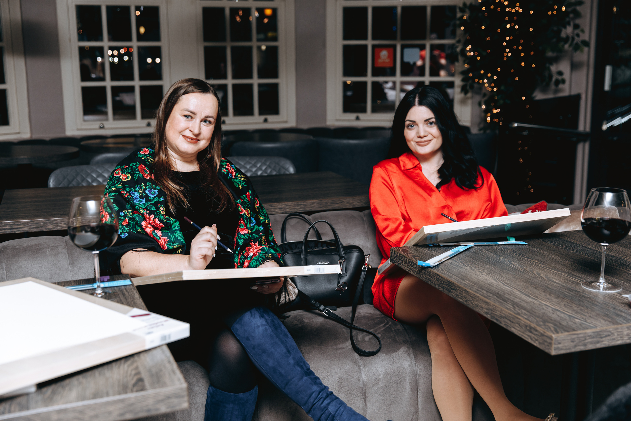 Painting with wine. Petru Gorea Photography | Family | Portrait | Fashion | Brand