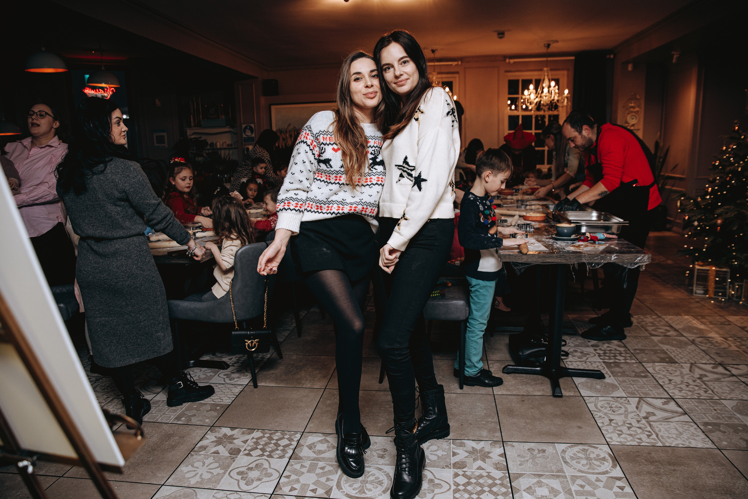 Cookies for Santa. Petru Gorea Photography | Family | Portrait | Fashion | Brand