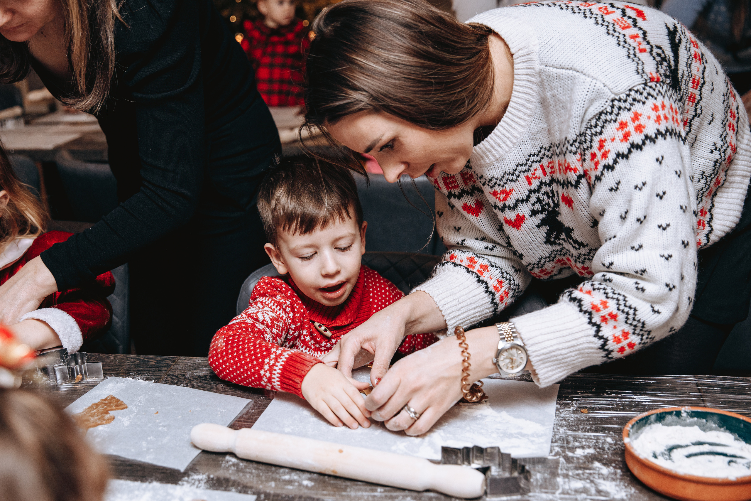 Cookies for Santa. Petru Gorea Photography | Family | Portrait | Fashion | Brand