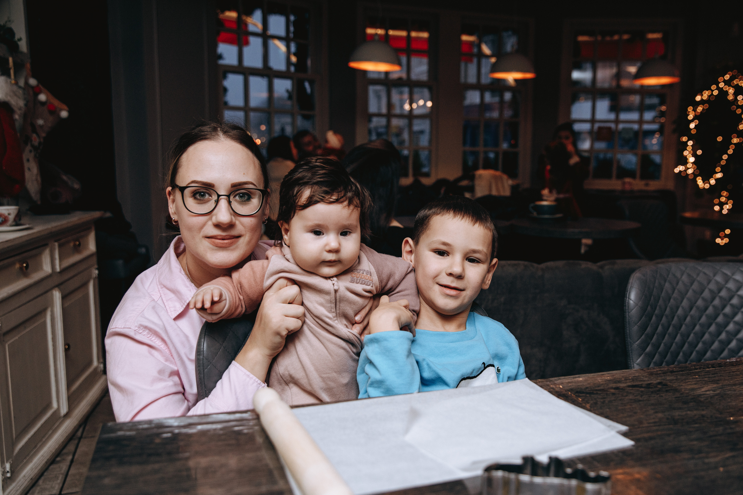 Cookies for Santa. Petru Gorea Photography | Family | Portrait | Fashion | Brand