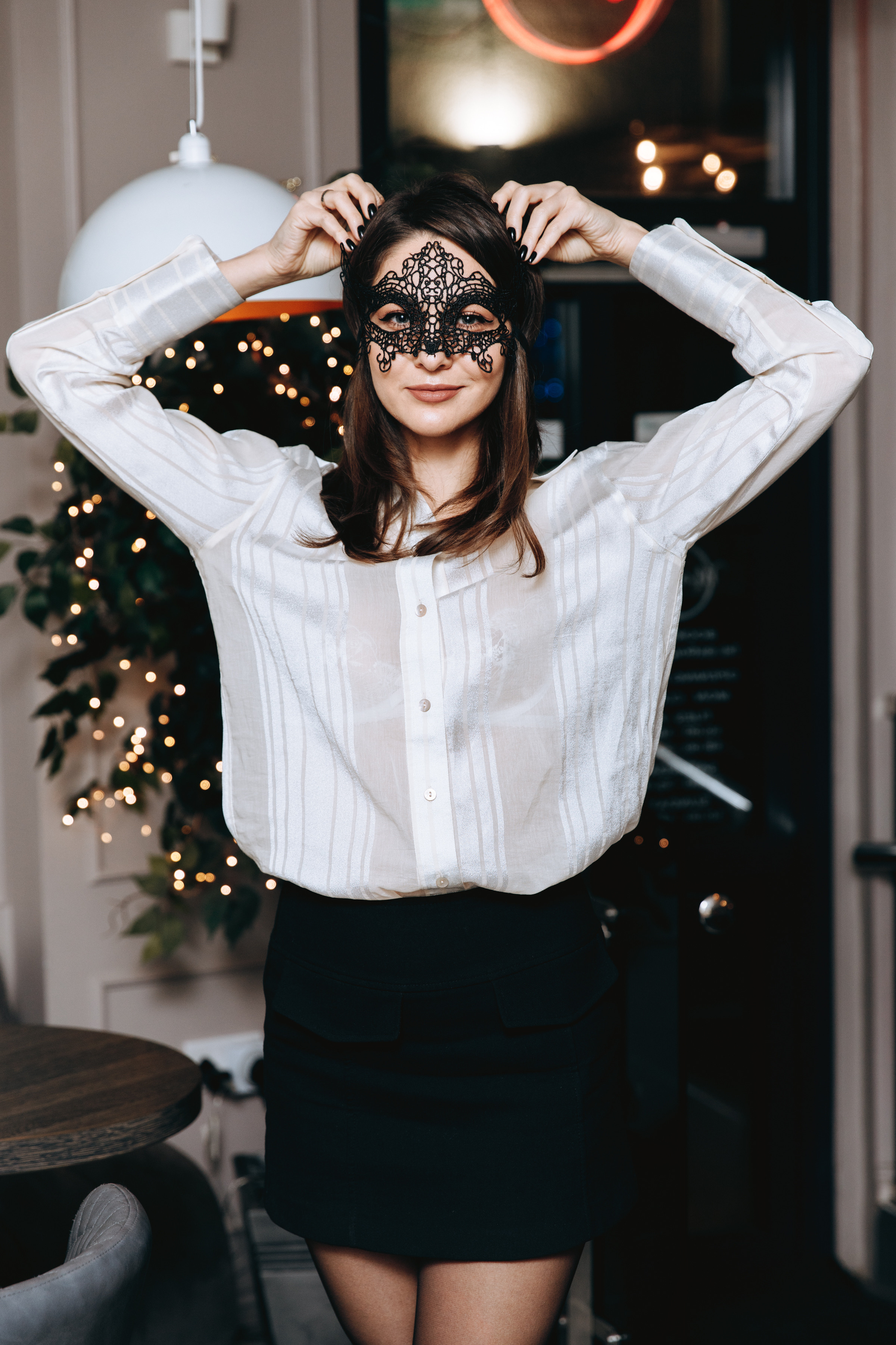 Painting with wine. Petru Gorea Photography | Family | Portrait | Fashion | Brand