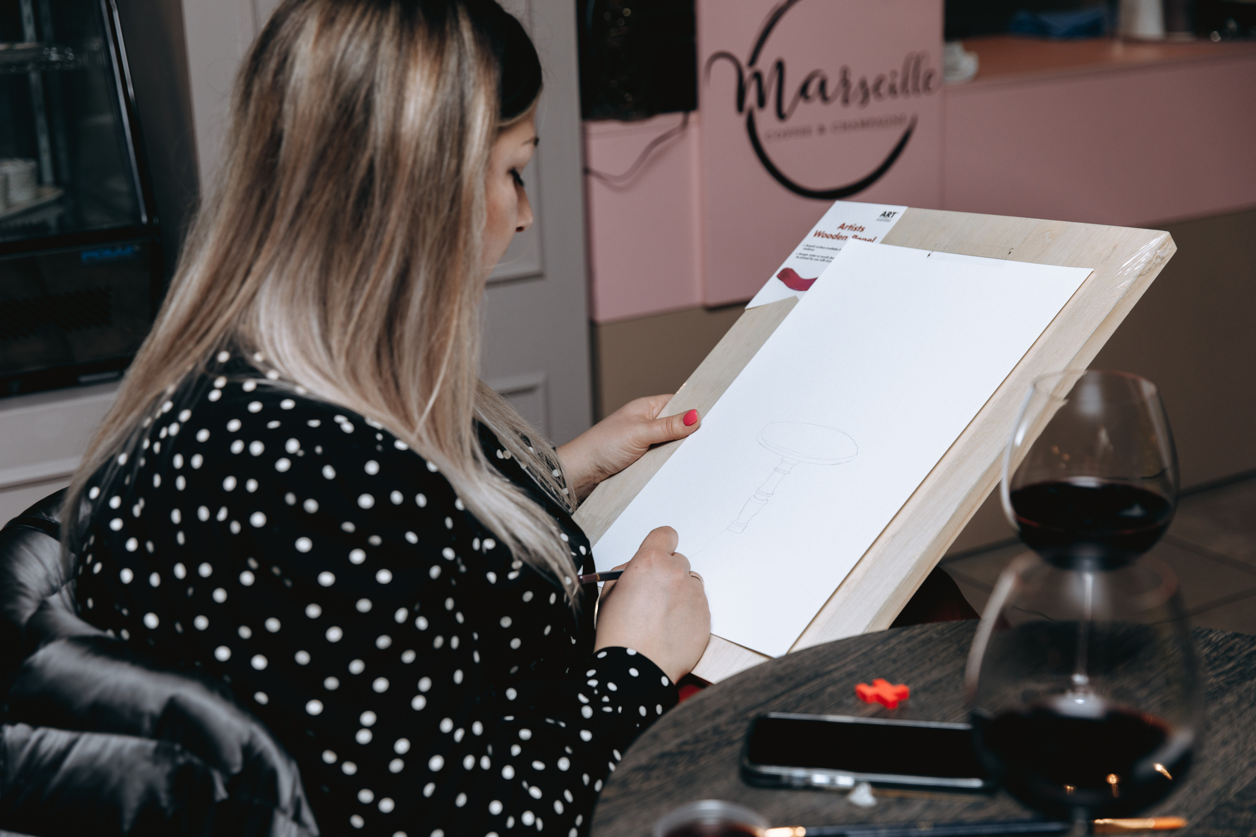 Painting with wine. Petru Gorea Photography | Family | Portrait | Fashion | Brand