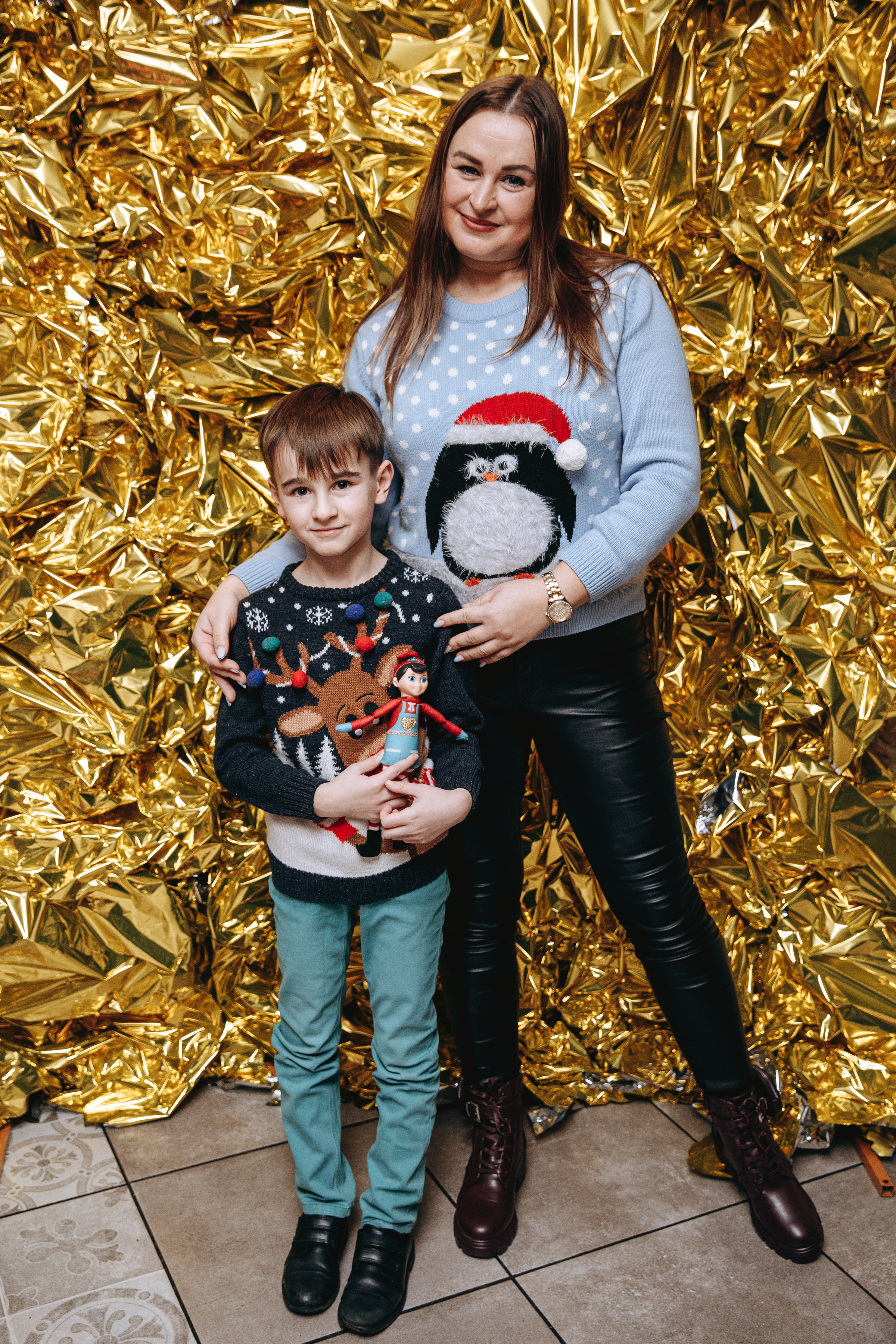 Cookies for Santa. Petru Gorea Photography | Family | Portrait | Fashion | Brand
