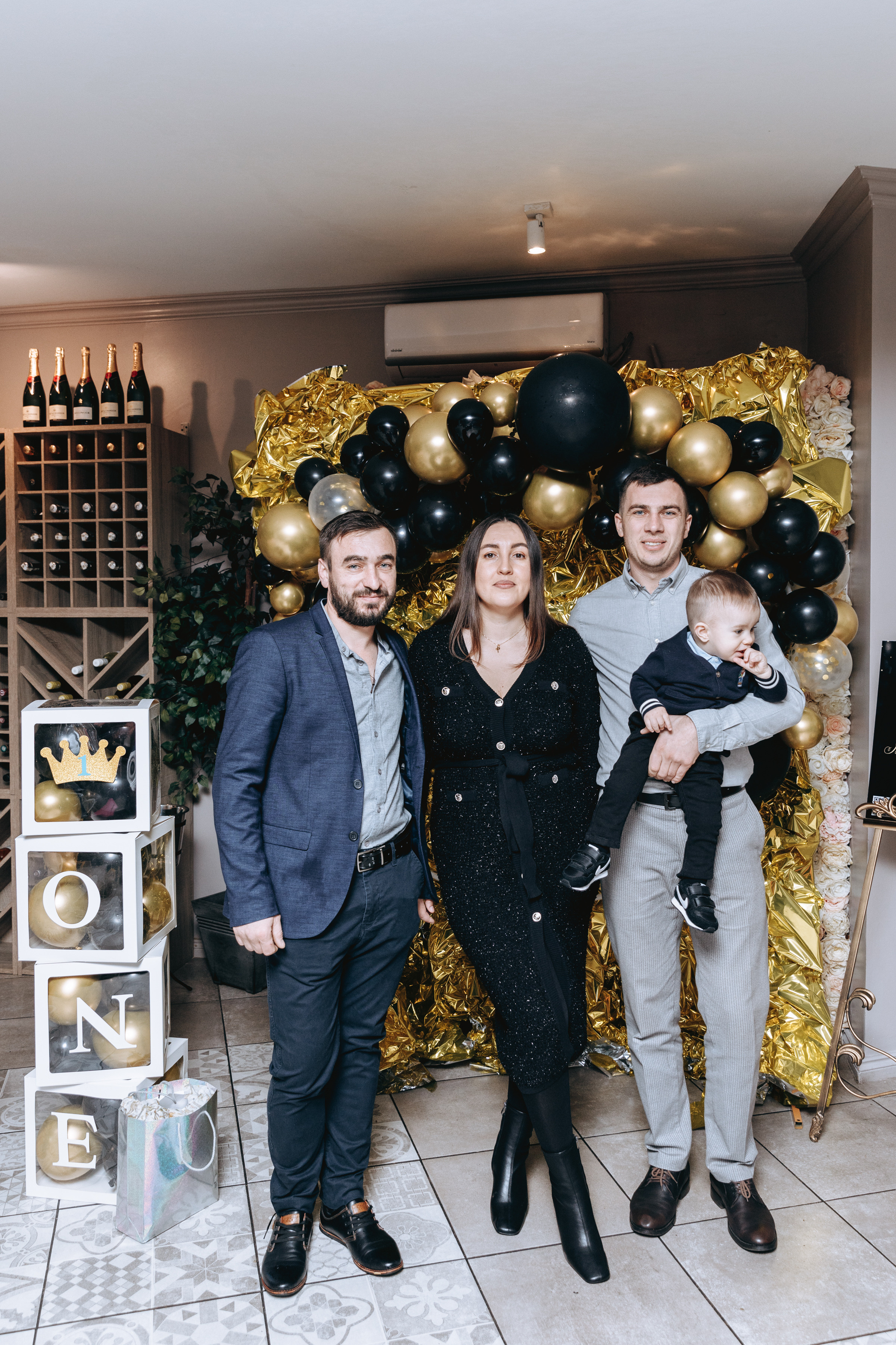 Alex’s 1st Birthday. Petru Gorea Photography | Family | Portrait | Fashion | Brand