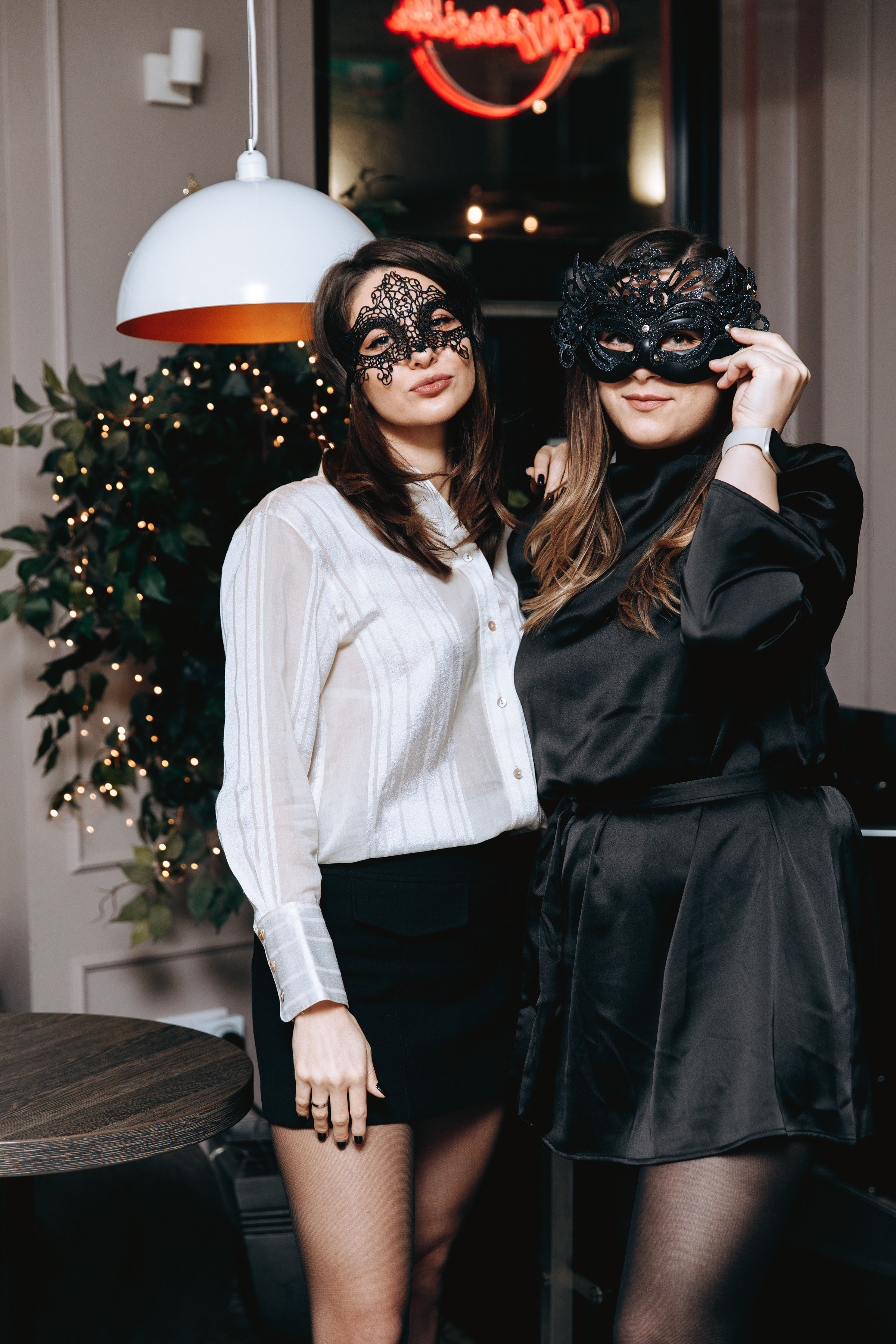 Painting with wine. Petru Gorea Photography | Family | Portrait | Fashion | Brand