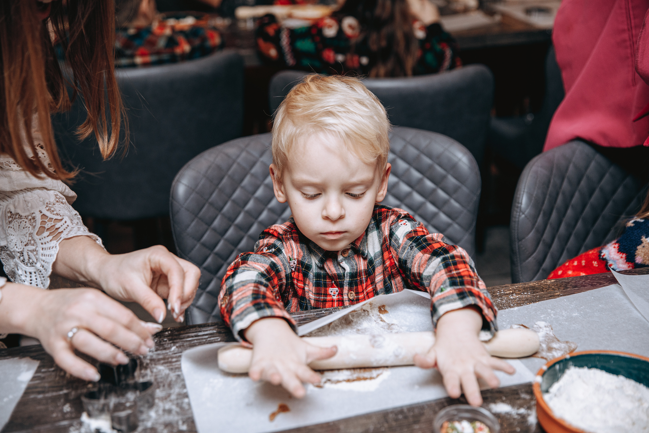 Cookies for Santa. Petru Gorea Photography | Family | Portrait | Fashion | Brand