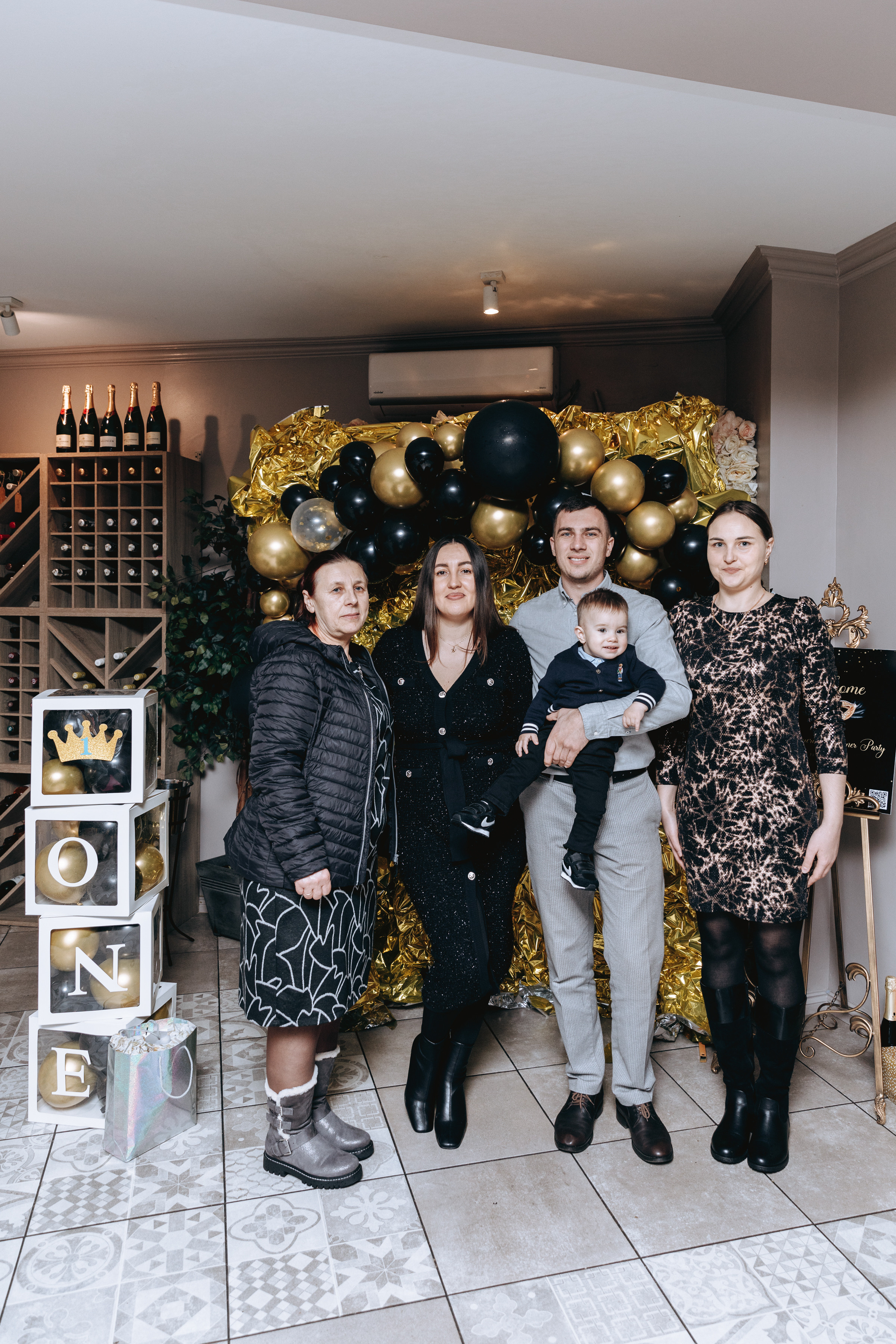 Alex’s 1st Birthday. Petru Gorea Photography | Family | Portrait | Fashion | Brand