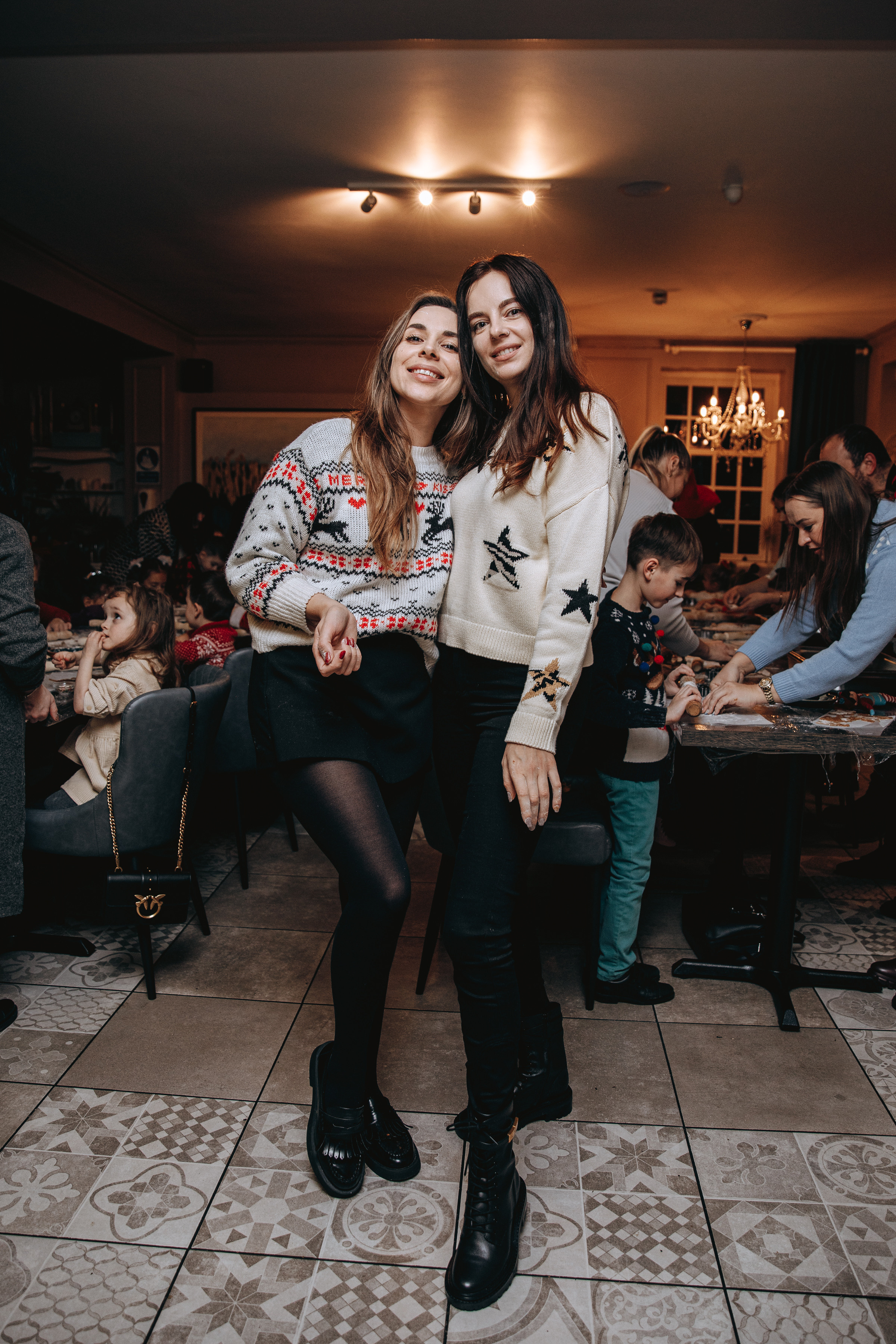 Cookies for Santa. Petru Gorea Photography | Family | Portrait | Fashion | Brand