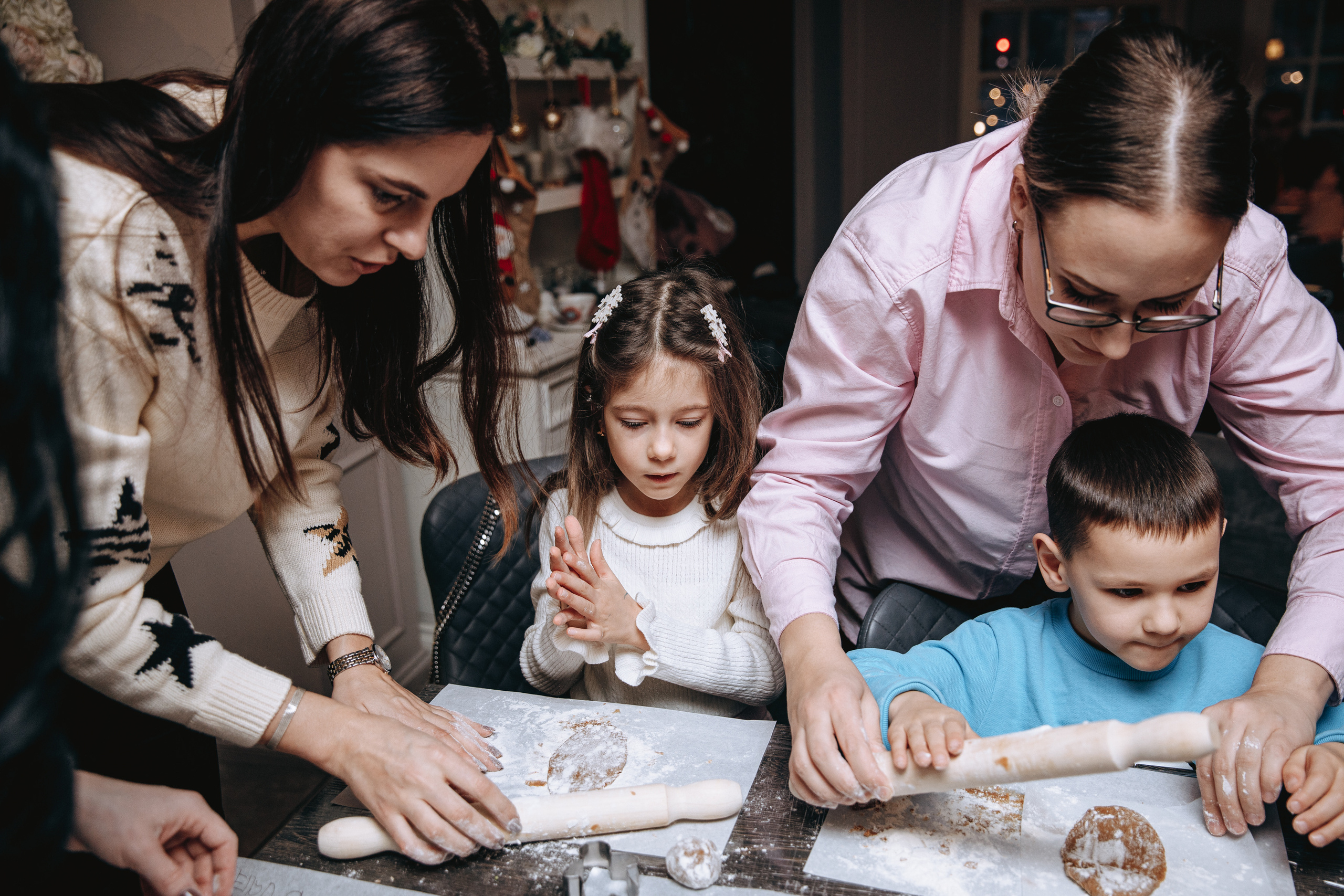 Cookies for Santa. Petru Gorea Photography | Family | Portrait | Fashion | Brand