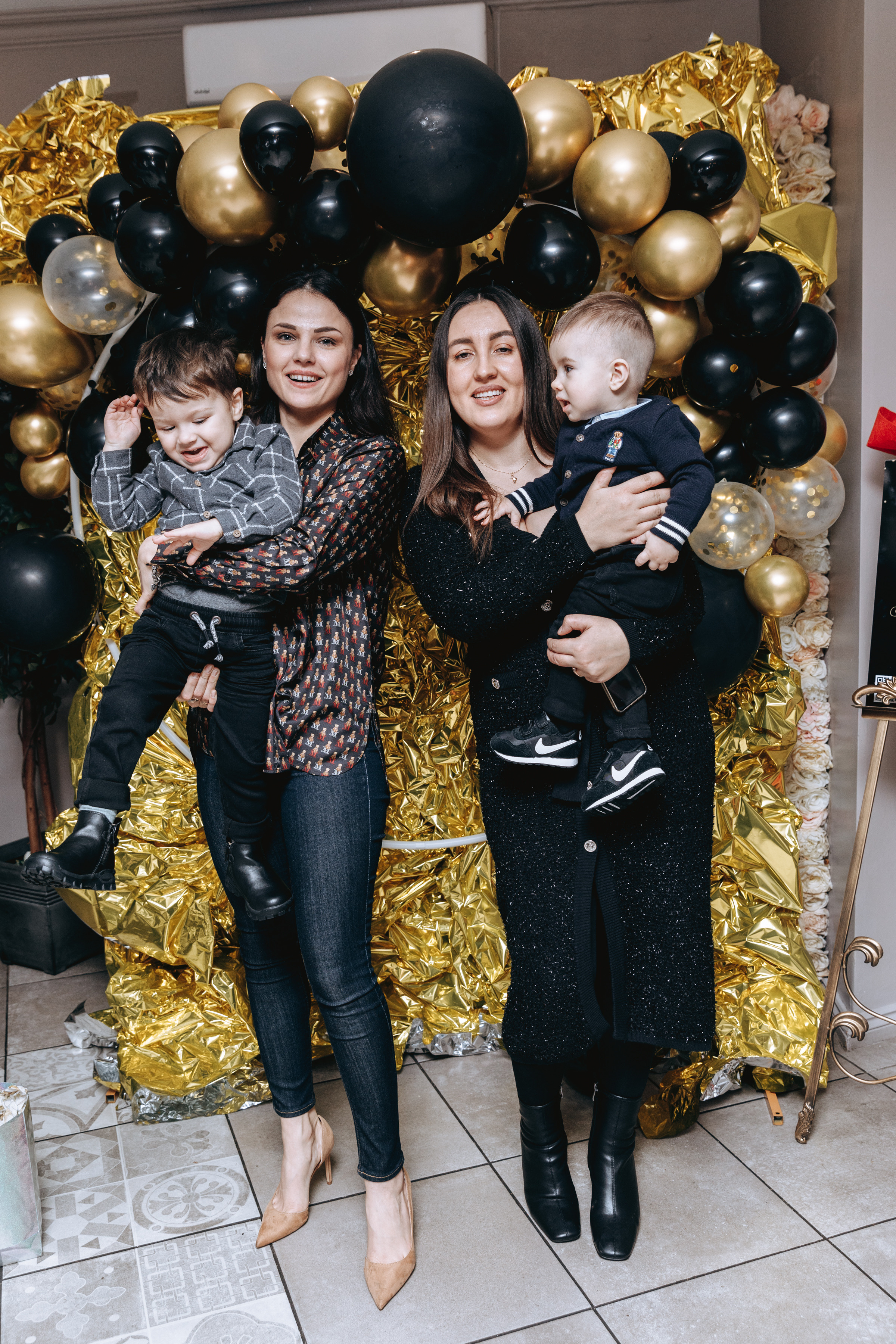 Alex’s 1st Birthday. Petru Gorea Photography | Family | Portrait | Fashion | Brand
