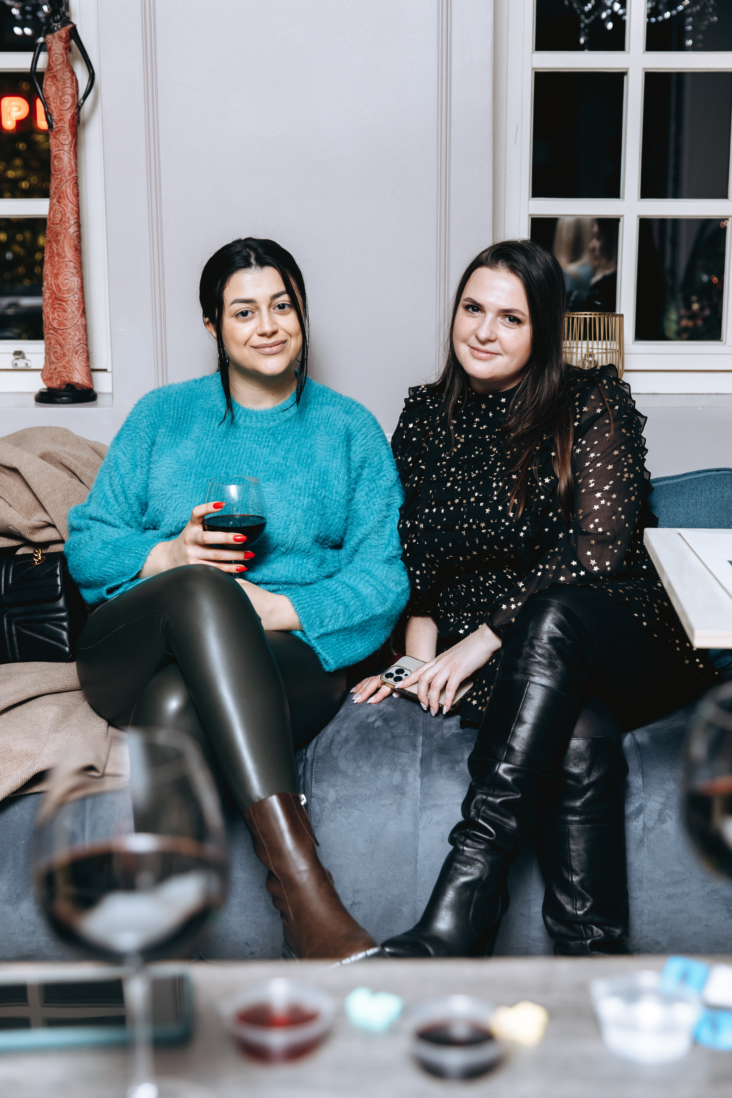 Painting with wine. Petru Gorea Photography | Family | Portrait | Fashion | Brand