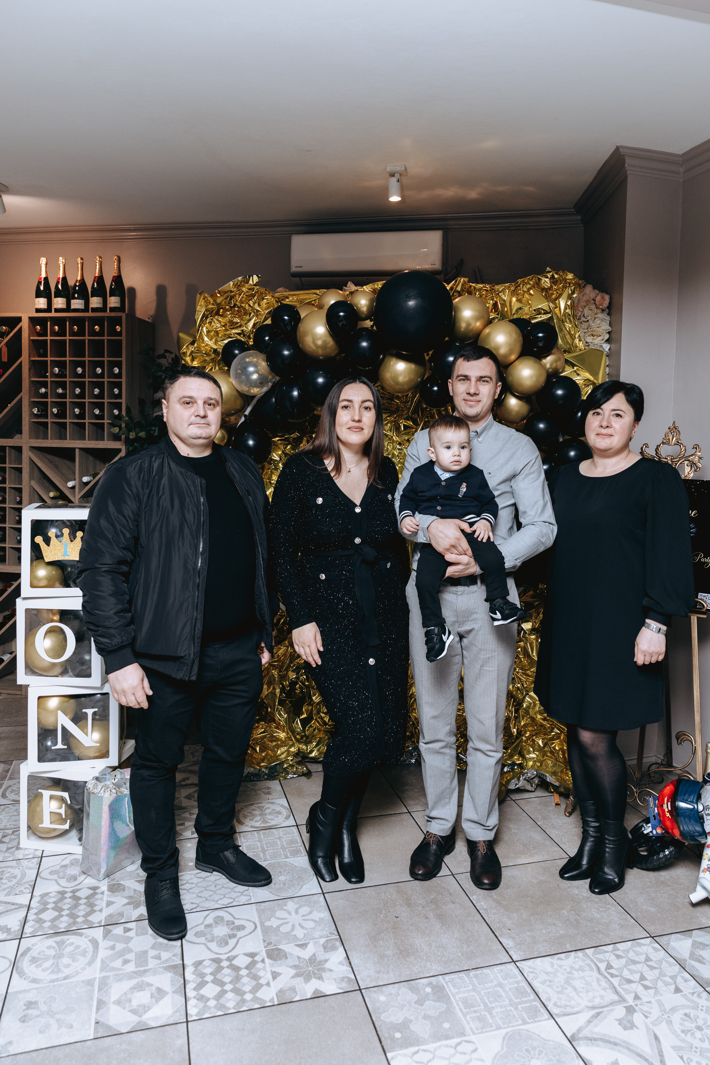 Alex’s 1st Birthday. Petru Gorea Photography | Family | Portrait | Fashion | Brand