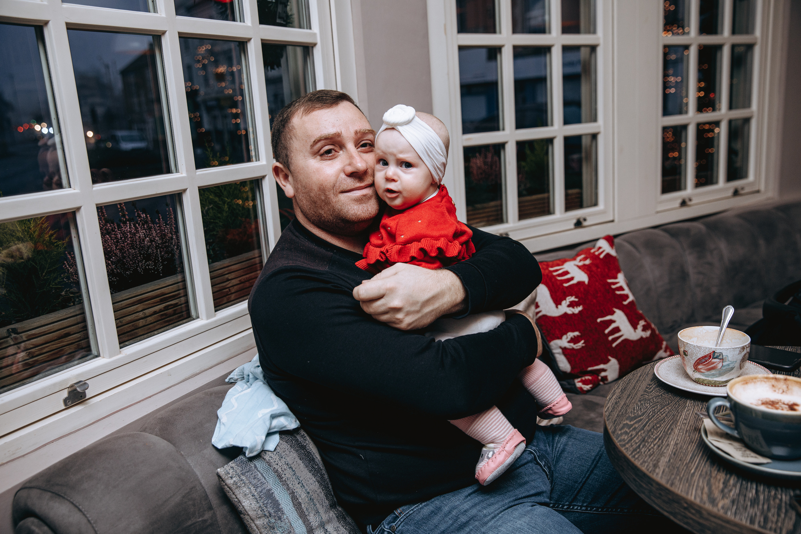 Cookies for Santa. Petru Gorea Photography | Family | Portrait | Fashion | Brand