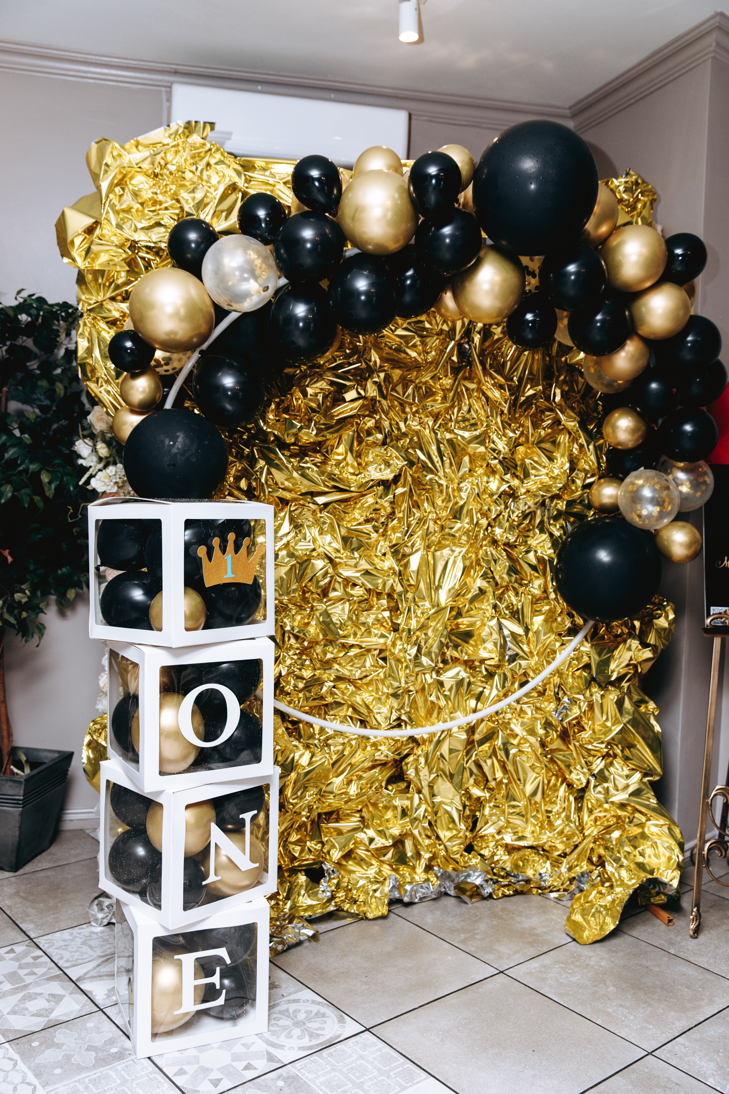 Alex’s 1st Birthday. Petru Gorea Photography | Family | Portrait | Fashion | Brand