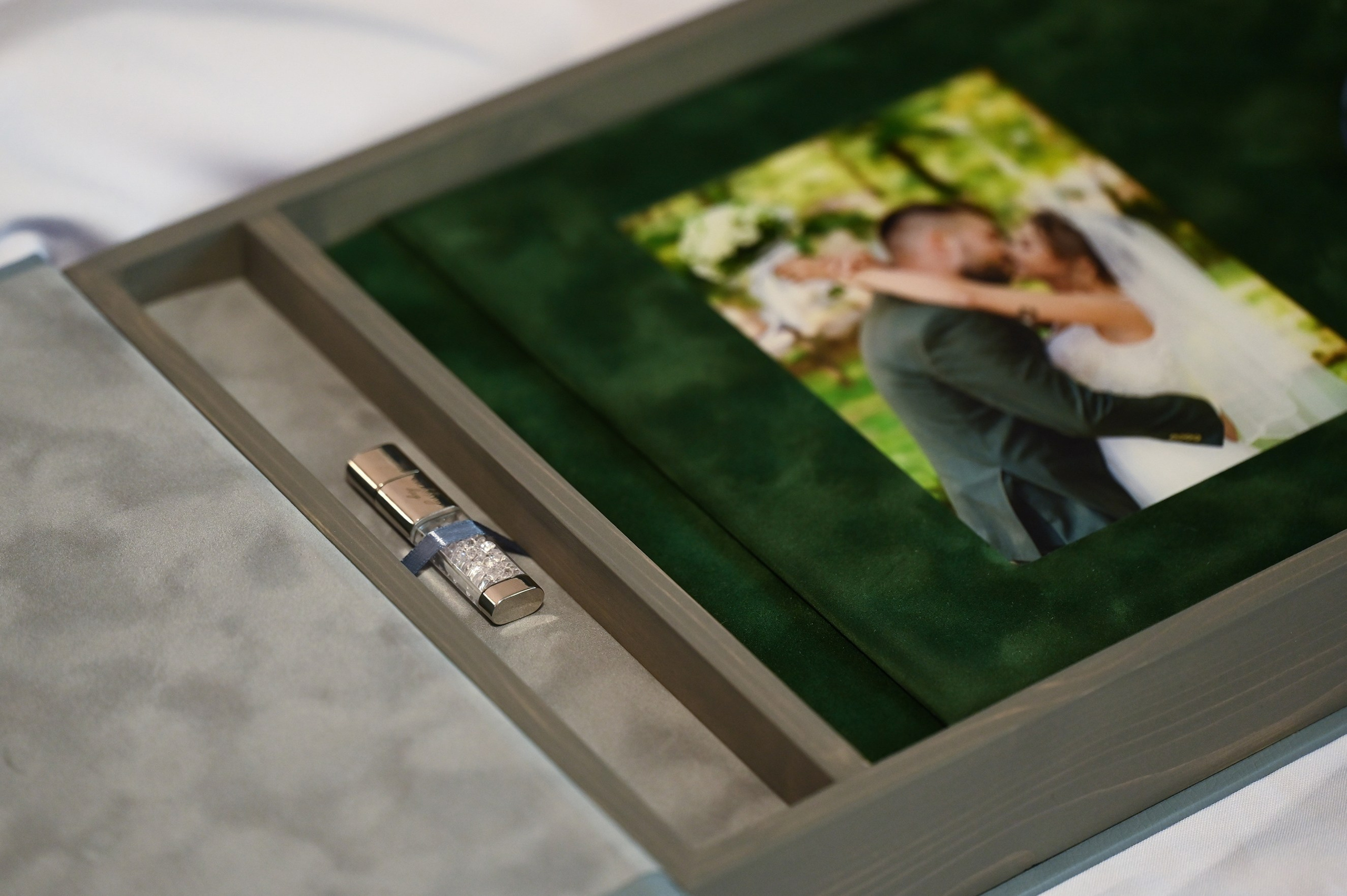 Albume Bogdan Palenciuc