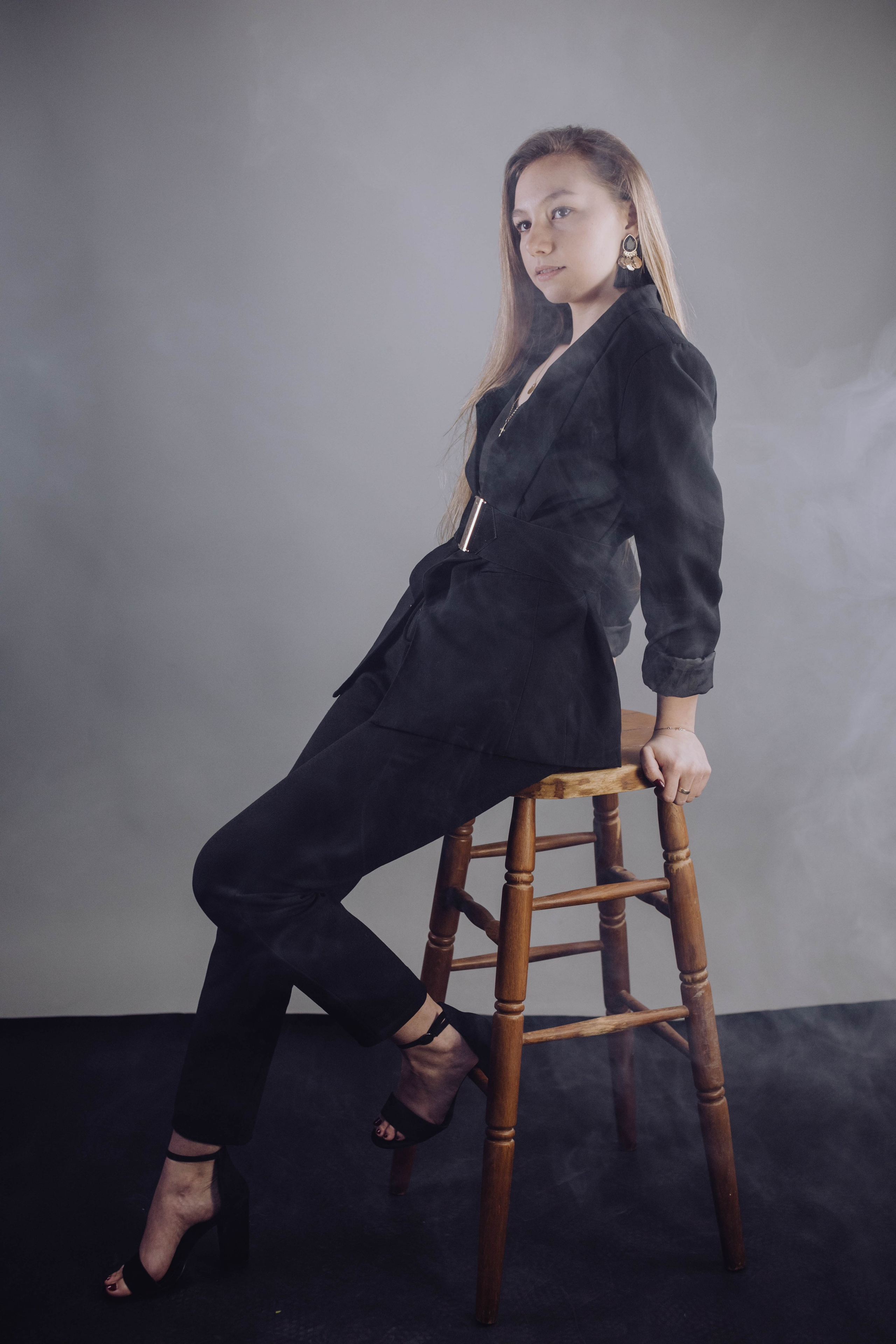 Honorine. Wedding & couple photographer from Romania Rut Vetan