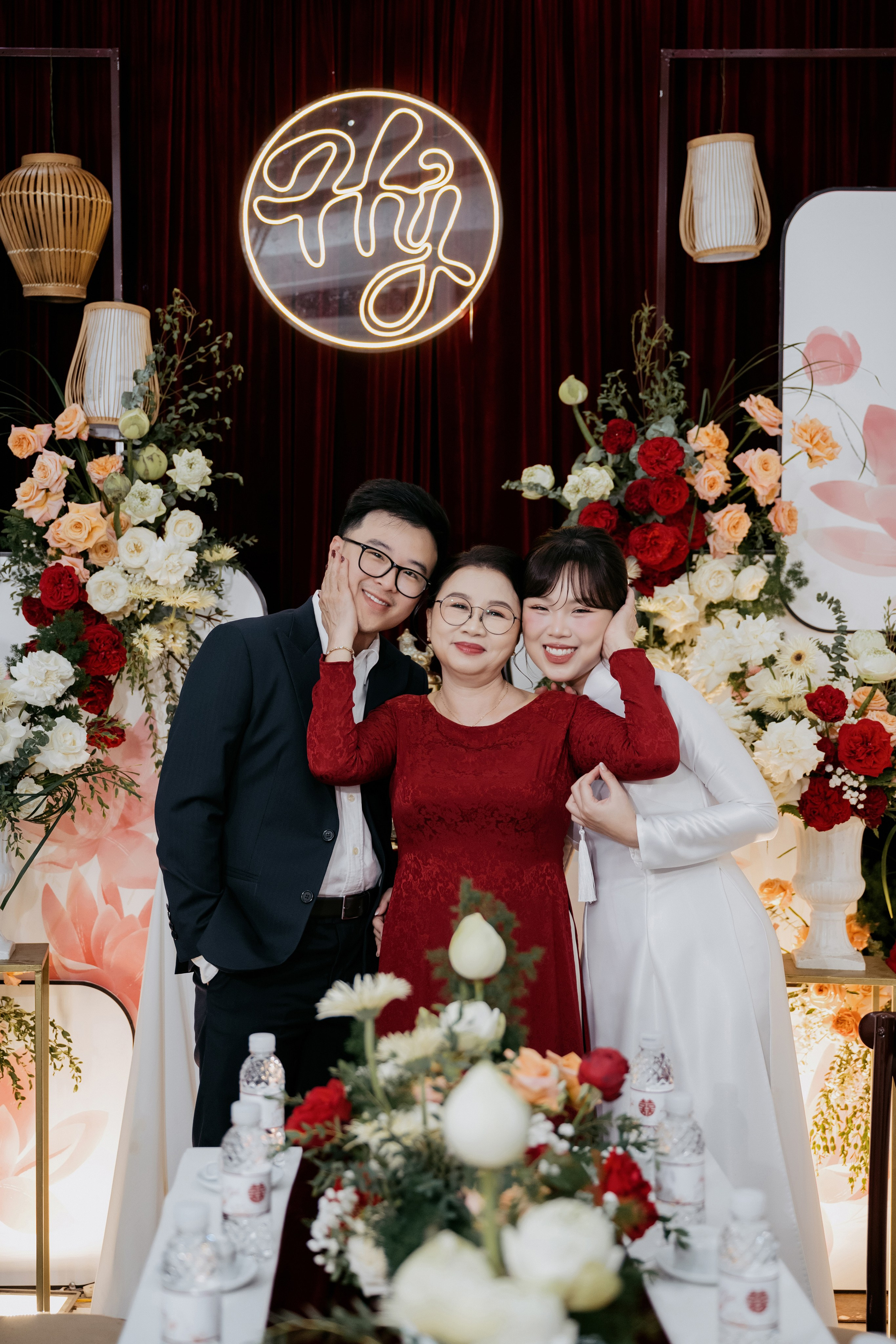 LÊ HÙNG & PHƯƠNG NGHI. Nhiếp ảnh gia đám cưới hàng đầu tại Thành Phố Hồ Chí Minh