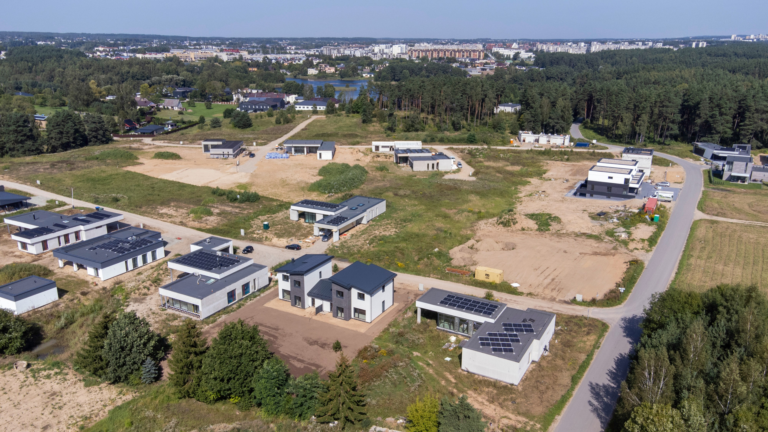 Debesų g. 4, Salotė. Elina Sapiega fotografė Vilniuje