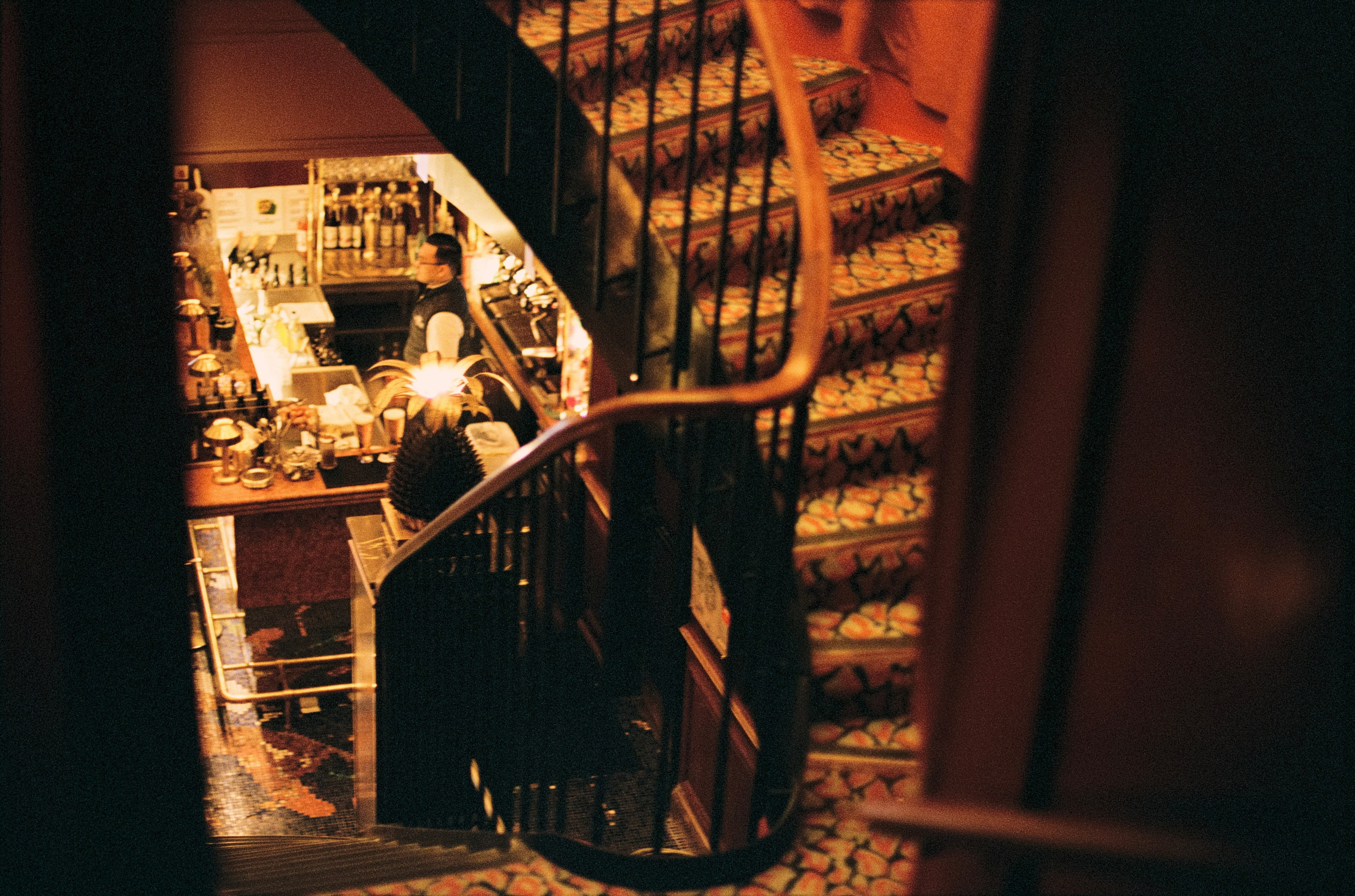 Wanderlust / Film photos. Fotografia personalna i fashion dla marek i agencji modelingowych. Warszawa, Europa. Yaroslav Storchak