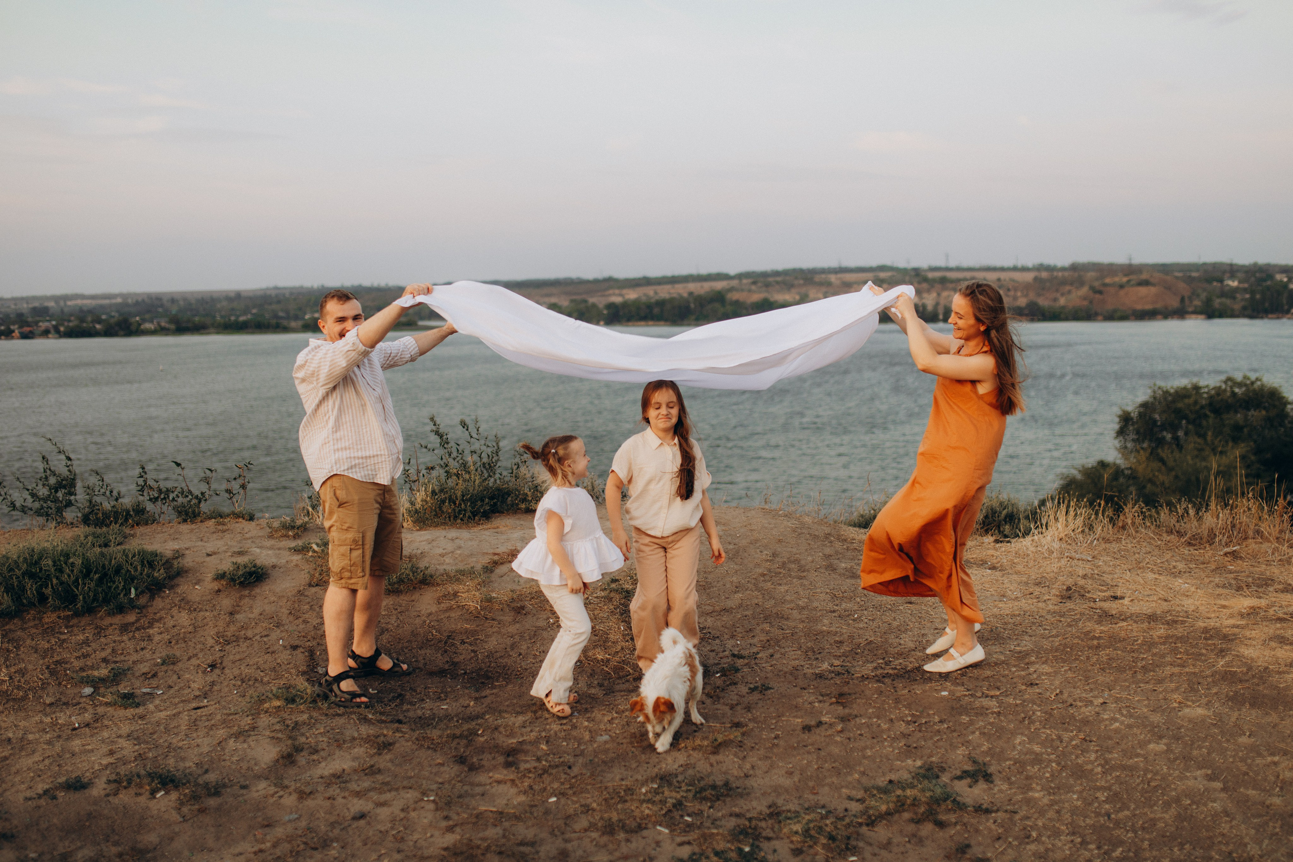 Ніколь Полінка Зіна Олександр. Сімейний фотограф Світлана Садовнікова