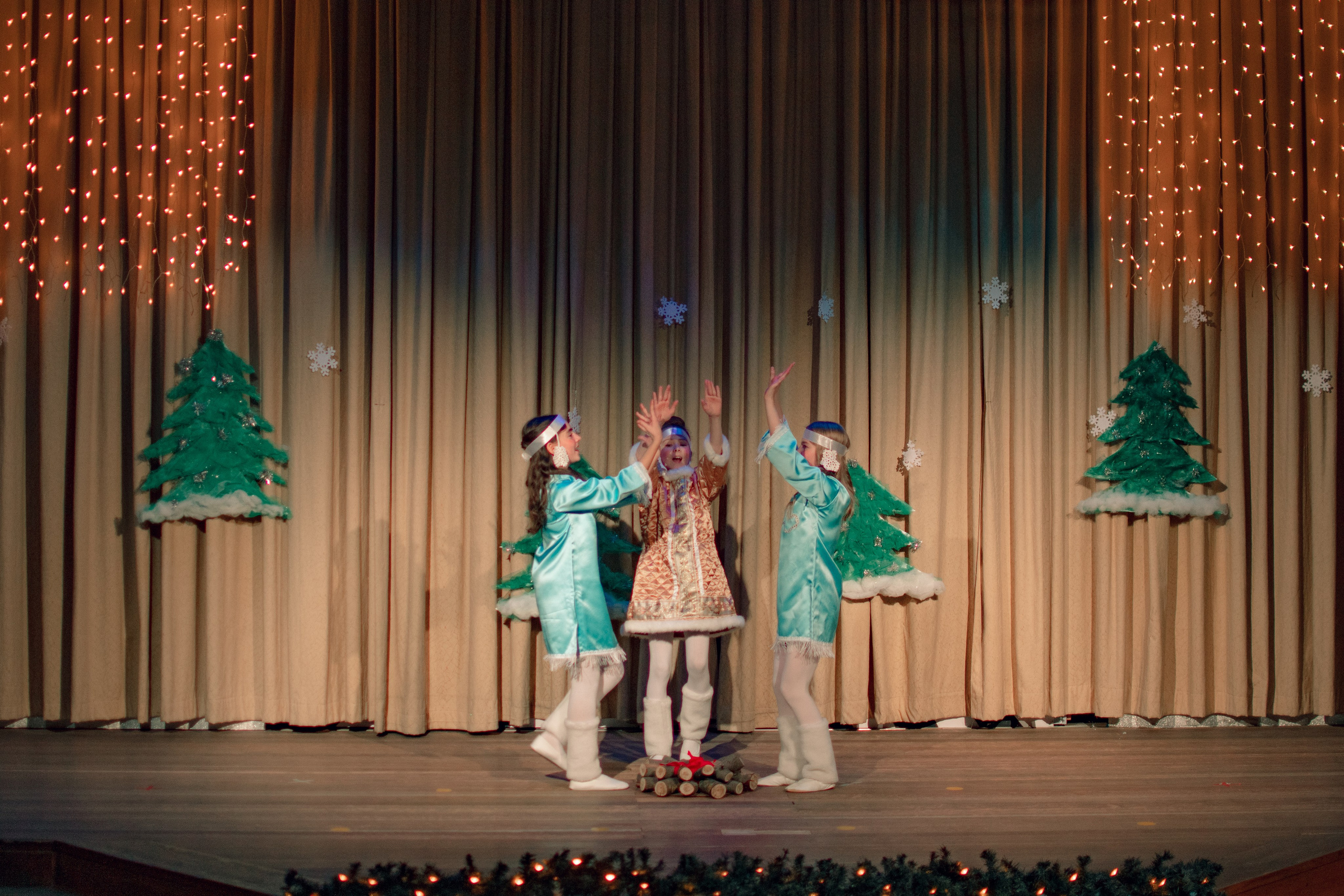 Театральная студия. Семейный и детский фотограф