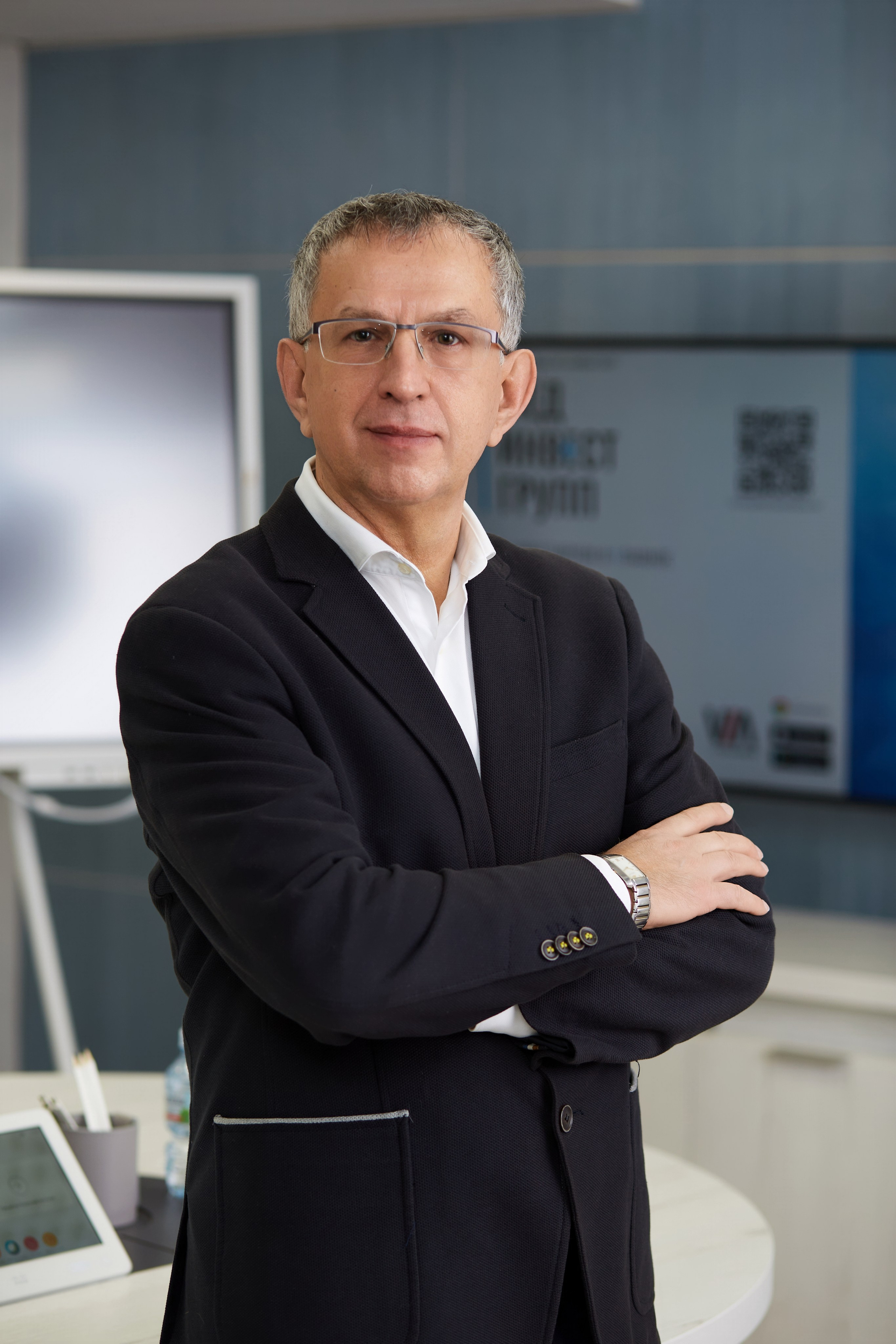 МИГ МЕДИЦИНСКАЯ ИНВЕСТИЦИОННАЯ ГРУППА. Фотостудия рекламной, коммерческой съемки в Улан-Удэ