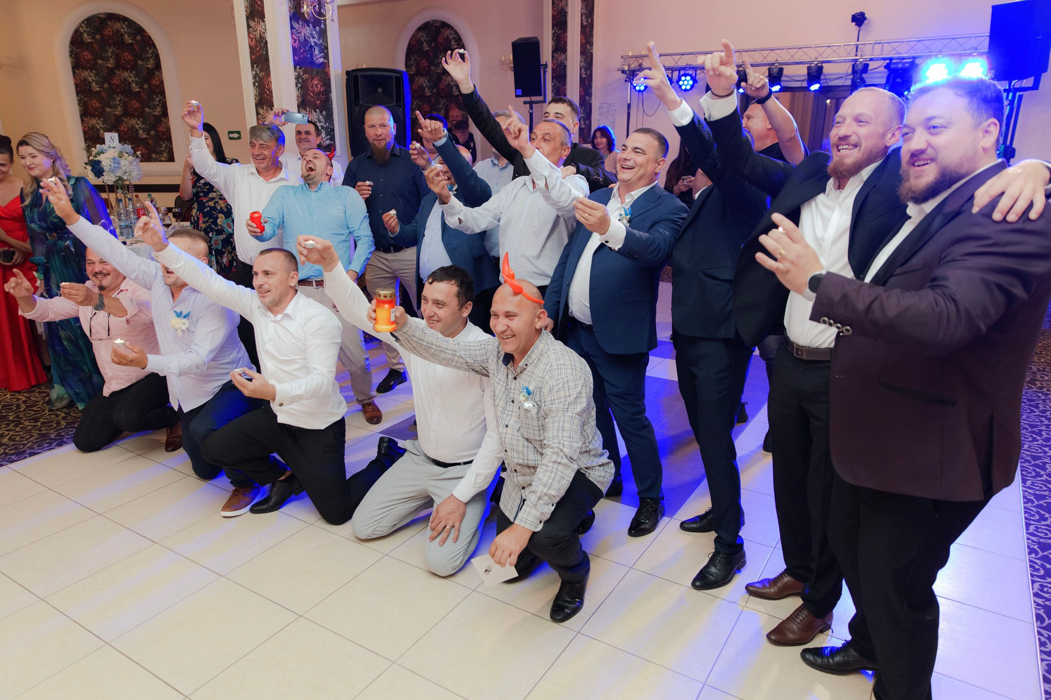 Mihai & Oana. Servicii foto-video profesionale, pentru momente de neuitat