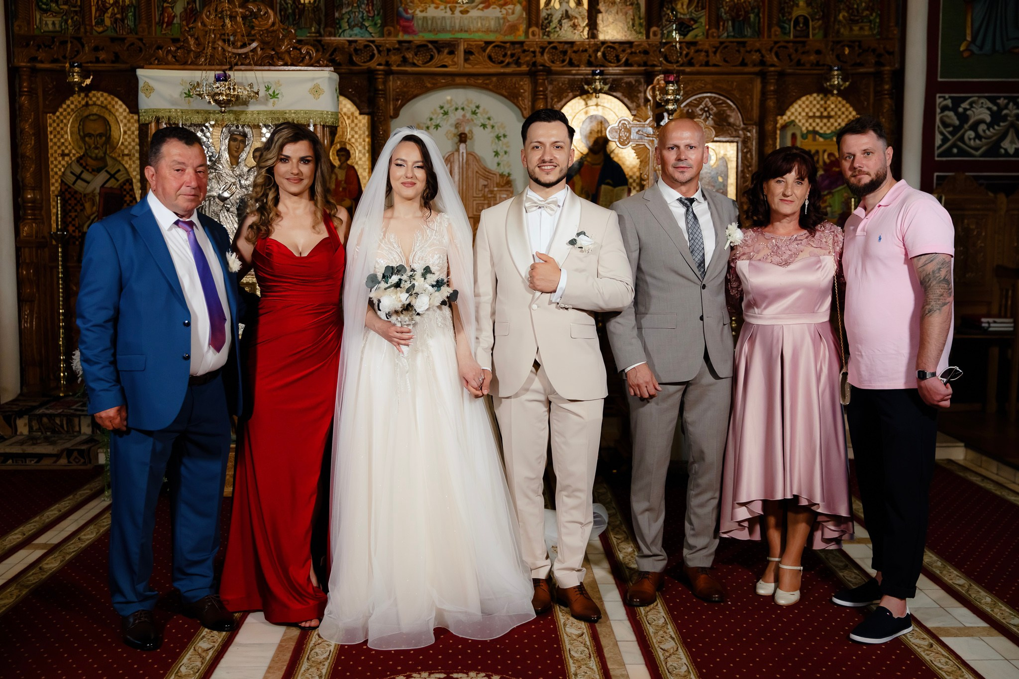 Ioana & Ionuț | Nuntă de poveste la Păstrăvăria Poiana din Mălini județul Suceava. Servicii foto-video profesionale, pentru momente de neuitat