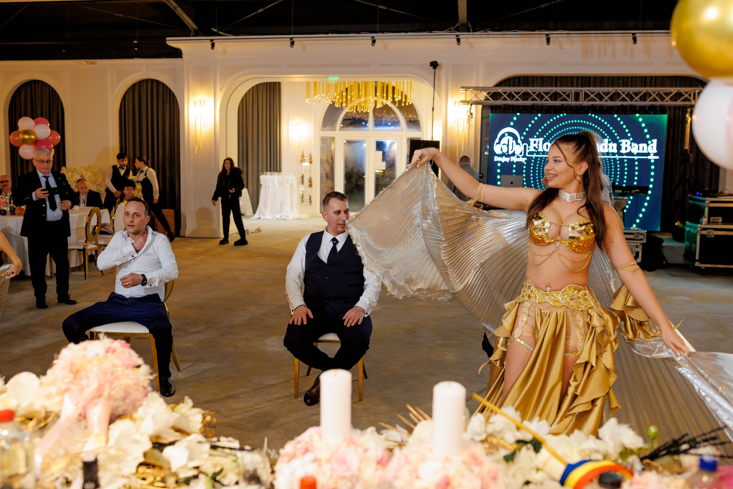 Povestea voastră, regizată de noi |Cristi Turculet Videograf Nuntă Suceava | wedding highlight. Servicii foto-video profesionale, pentru momente de neuitat