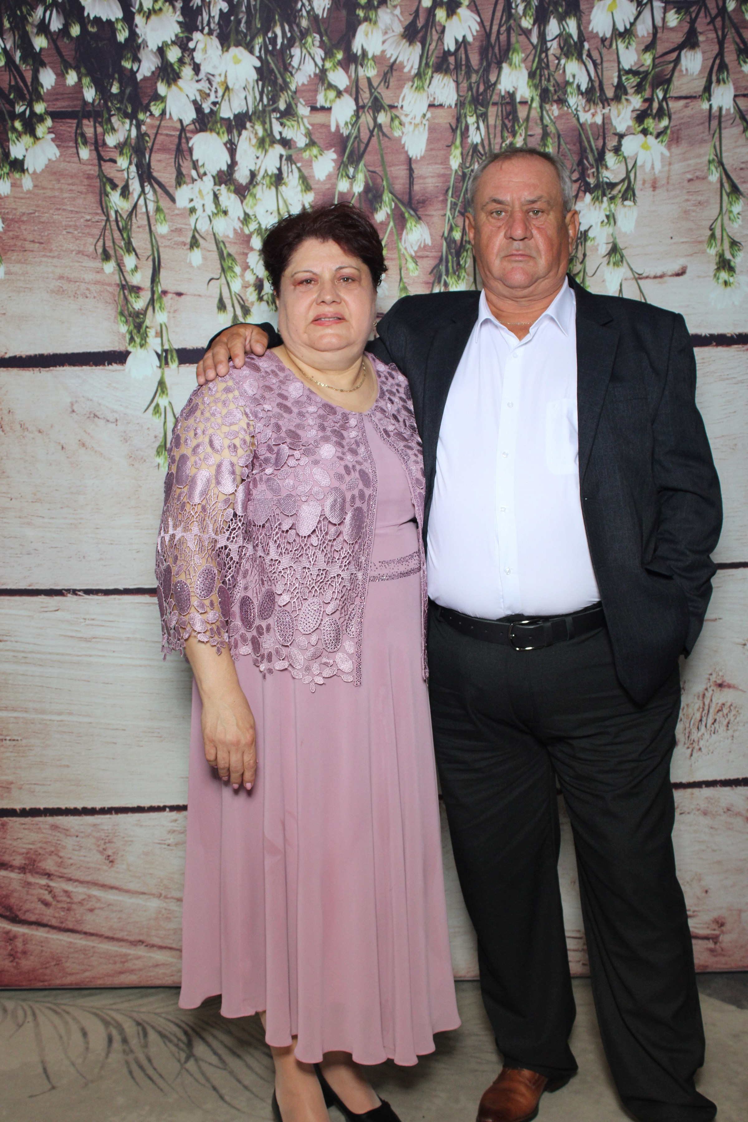 Nunta Denisa & Daniel – Zâmbete și distracție cu Oglinda Amintirilor Suceava