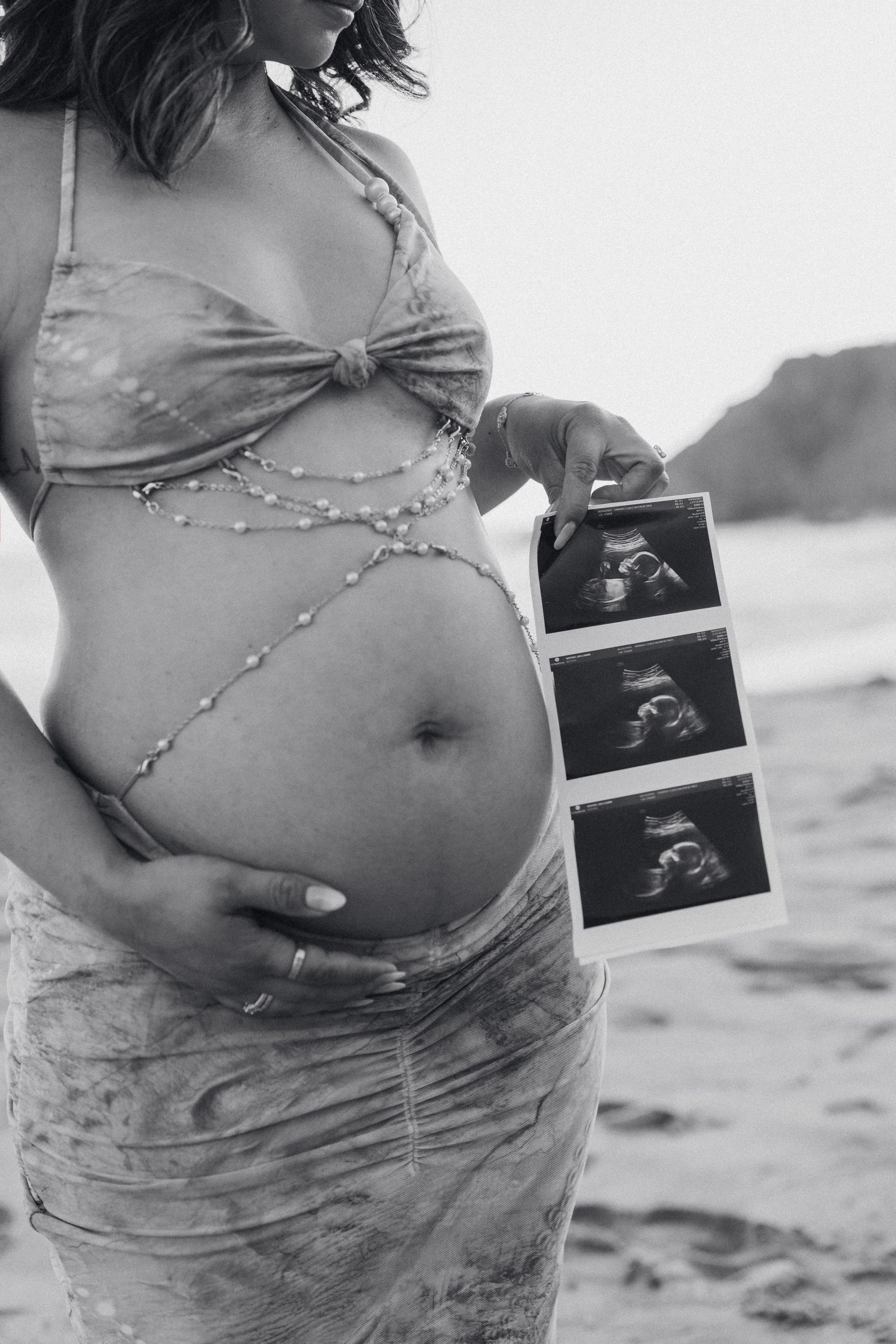 Gelli Ann & Paul. Pure love and a pregnancy shoot. Portrait, family, maternity & wedding photography & videography in SoCal Kseni Vibe