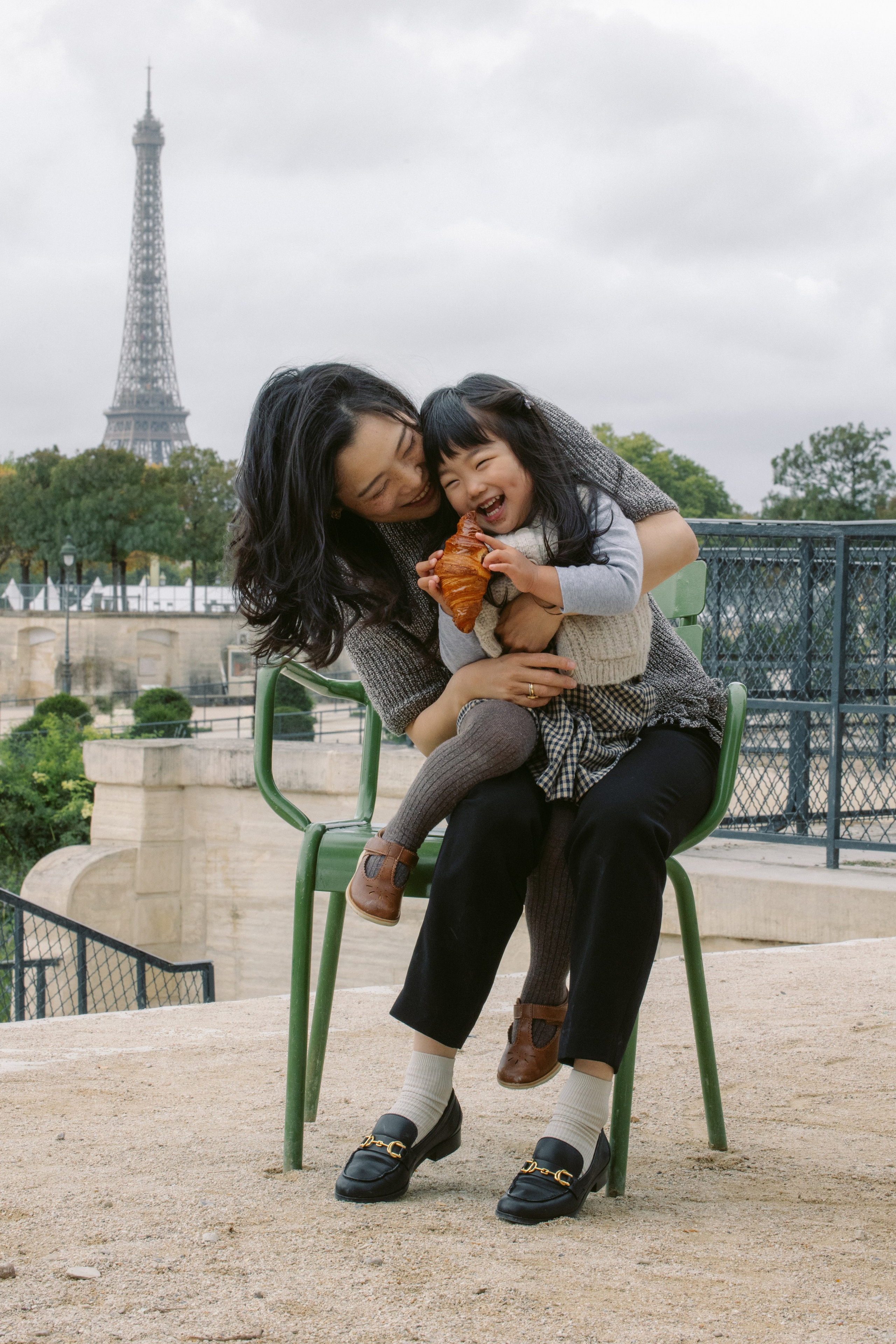 Family Photoshoot in Paris — Natural Lifestyle Photography. Paris Wedding Photographer