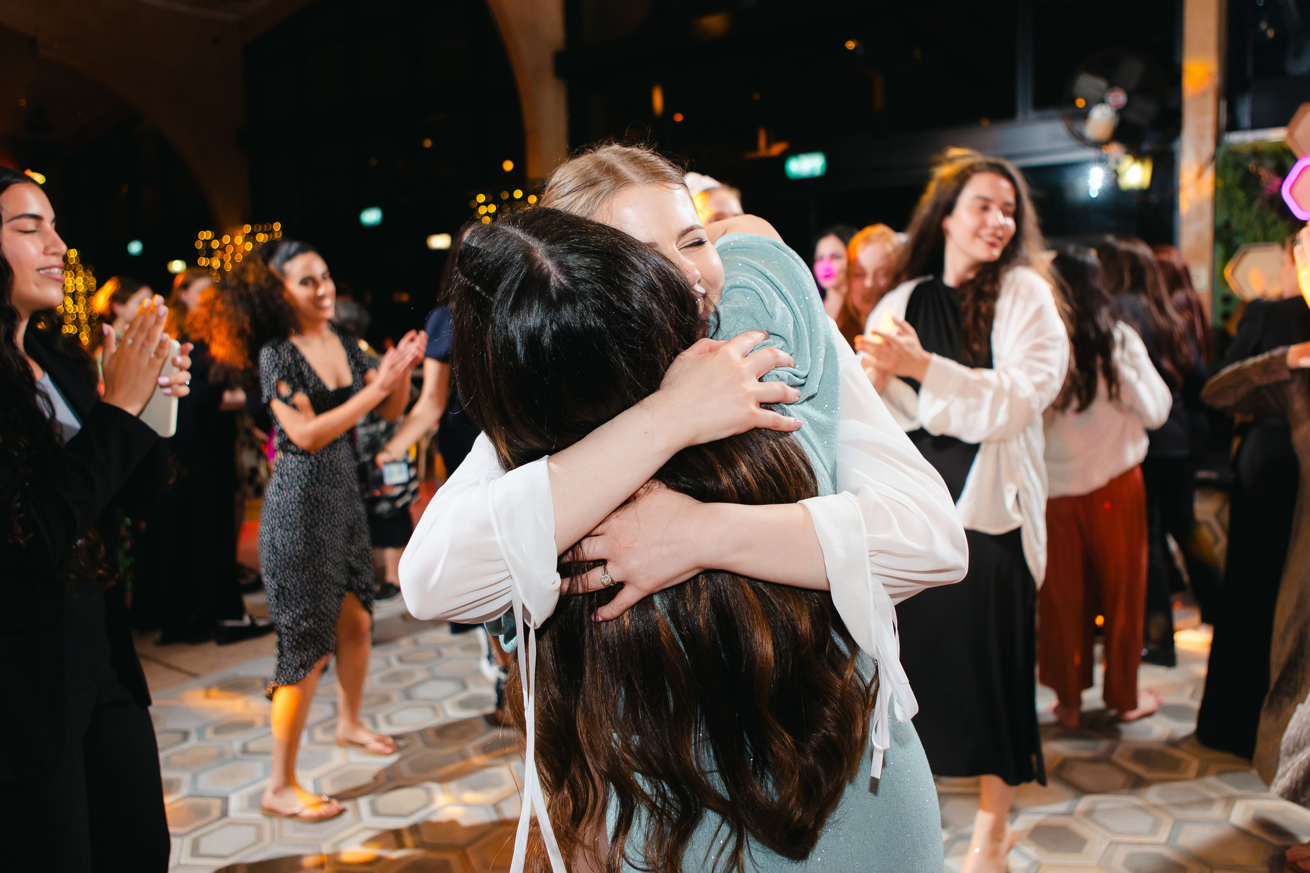 Heart to Heart. Https://shi-photo.com/