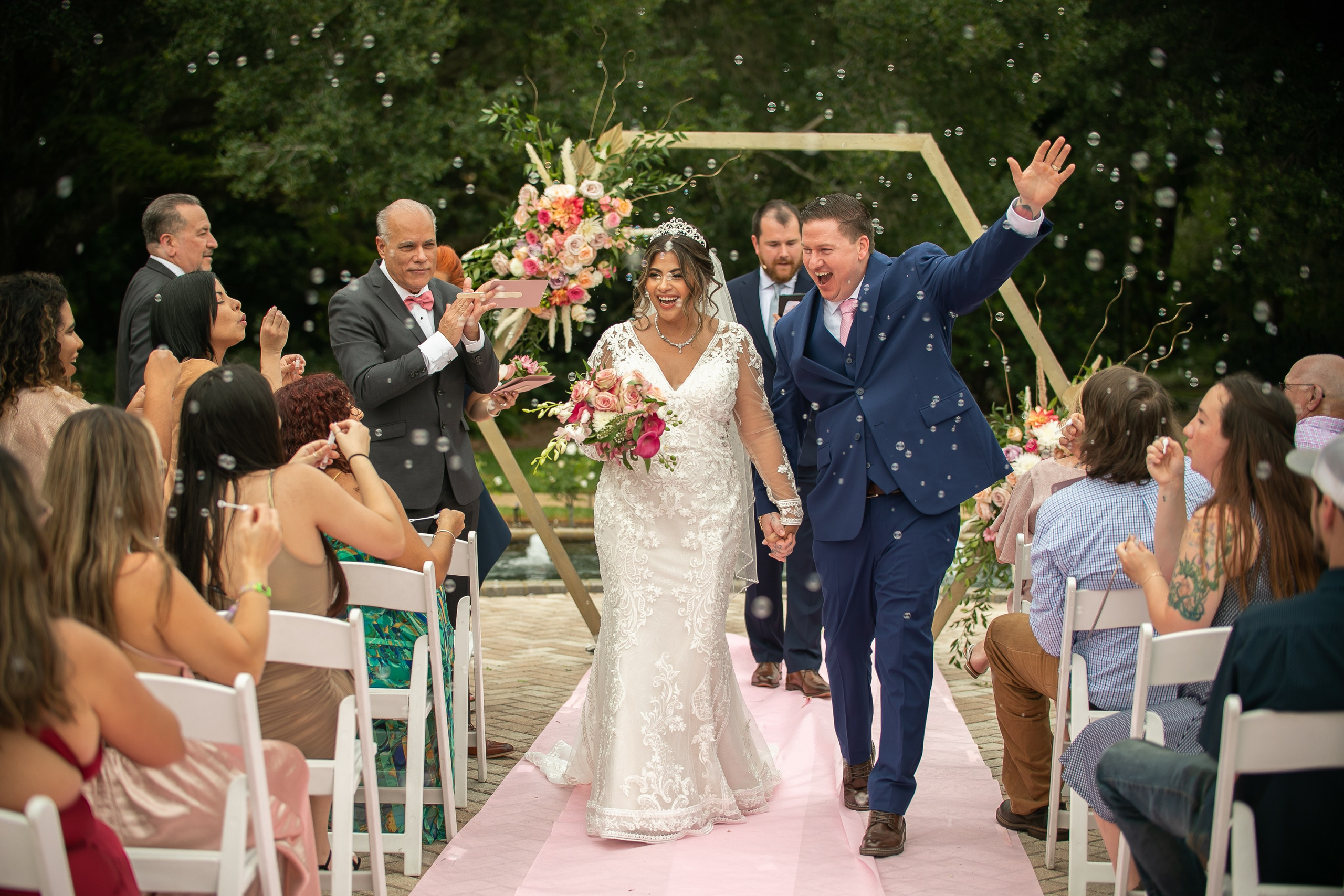 Wedding in The Lue Gardens intimate wedding photography. Lana Photography — Wedding & Family Photographer in Florida & Beyond