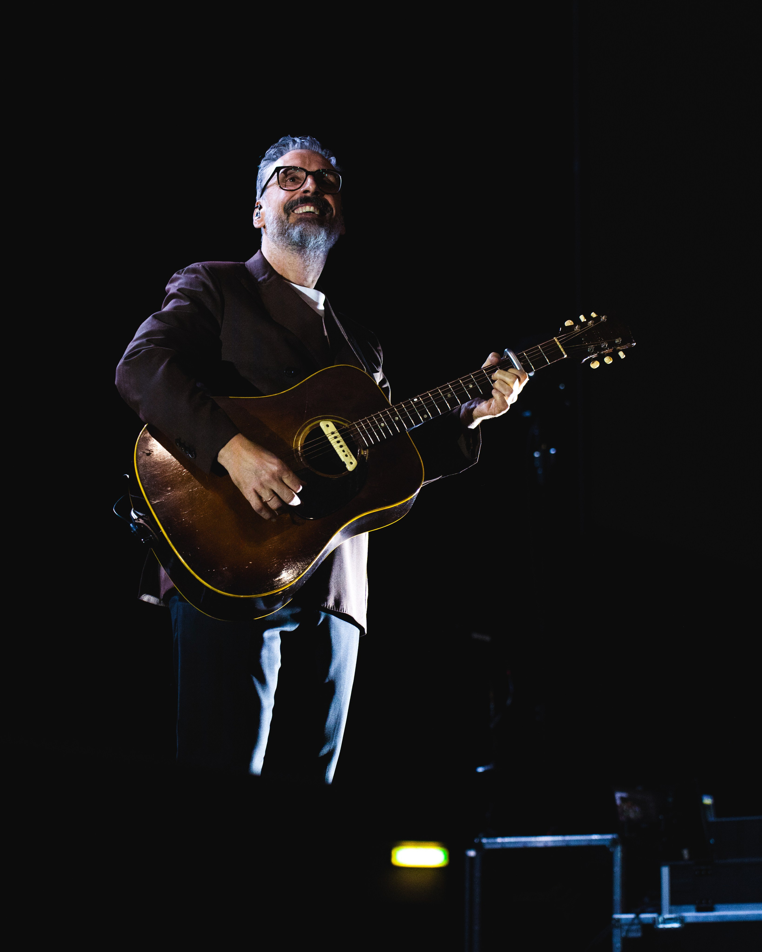 BRUNORI SAS // UNIPOL ARENA BOLOGNA. Francesco Mion // Sport & Live Music Photographer