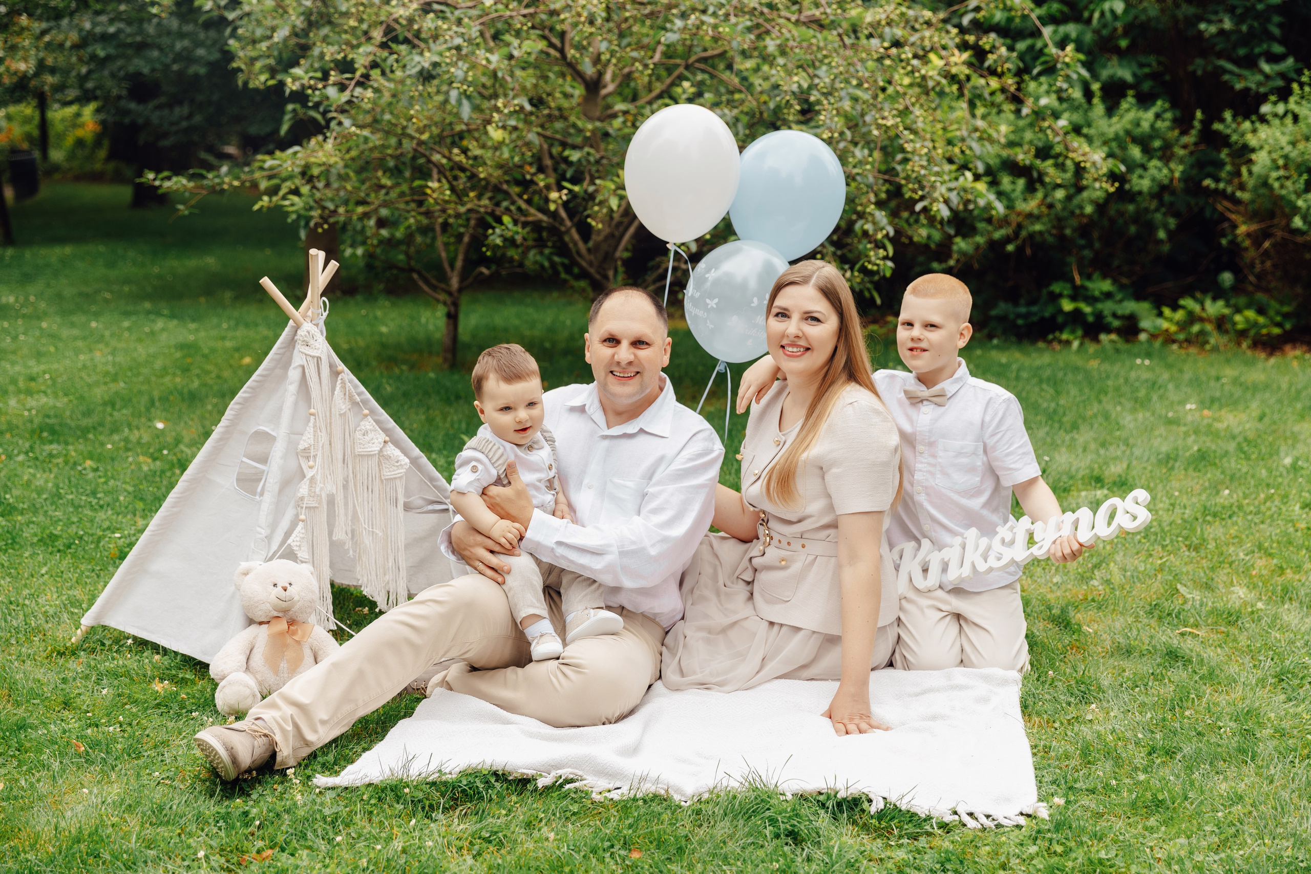 Портфолио: Таинство крещения. Fashion и портретный фотограф в Вильнюсе